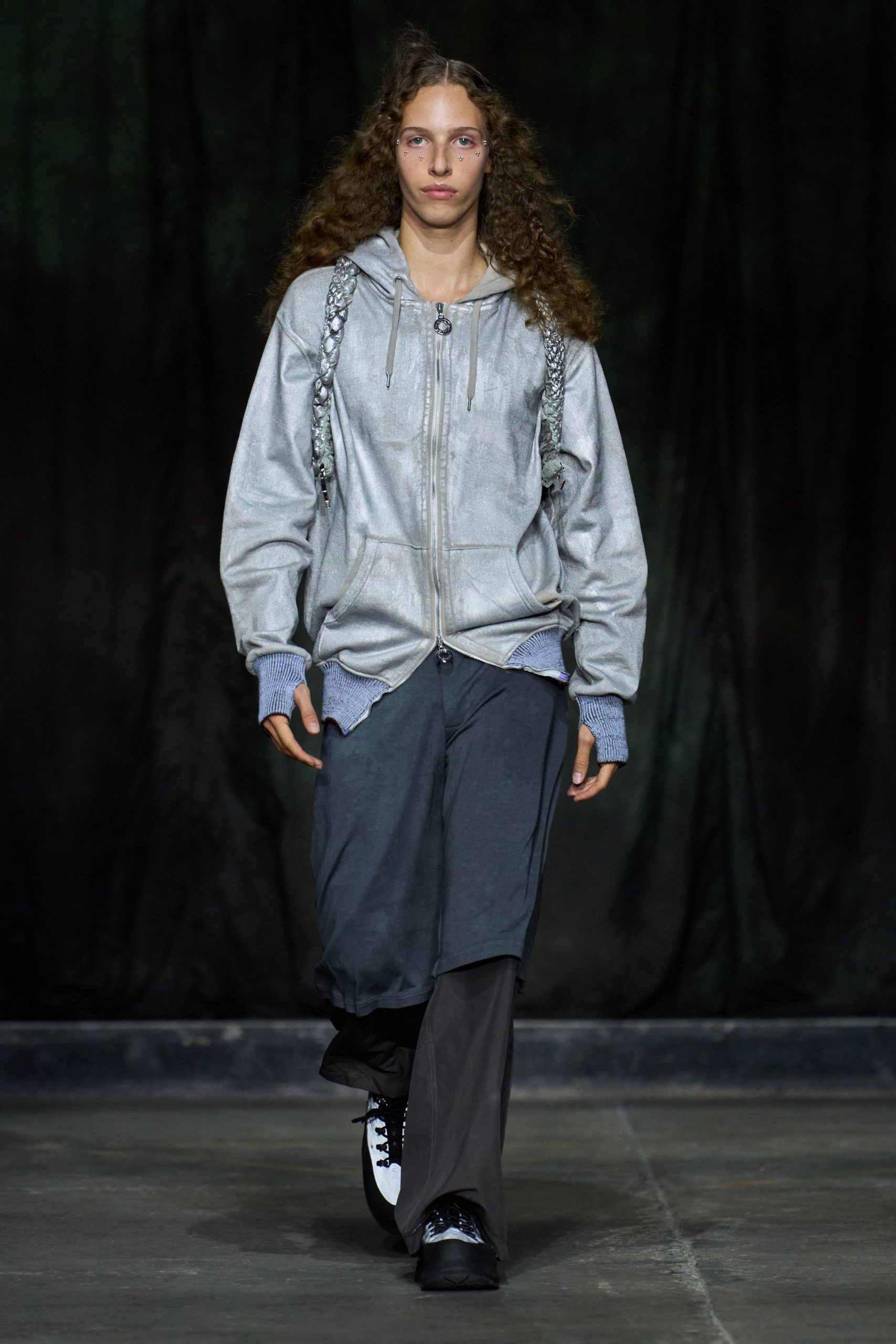 gray relaxed hoodie with black pants