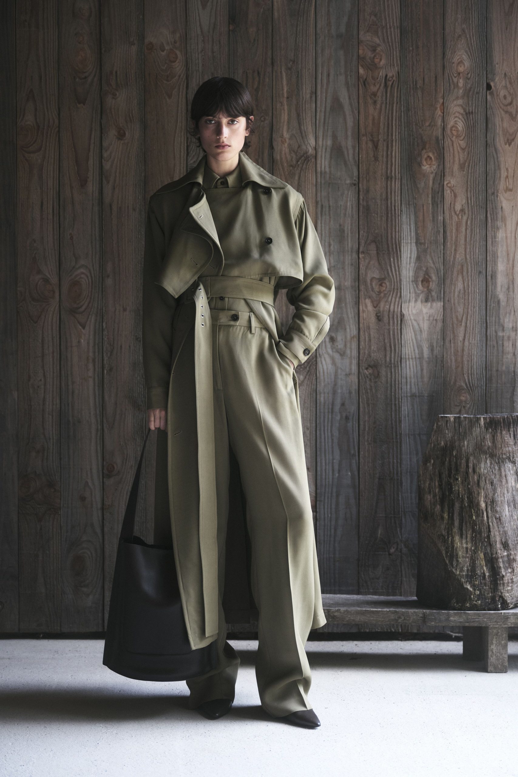 green cotton long-sleeve collared fitted belted trench