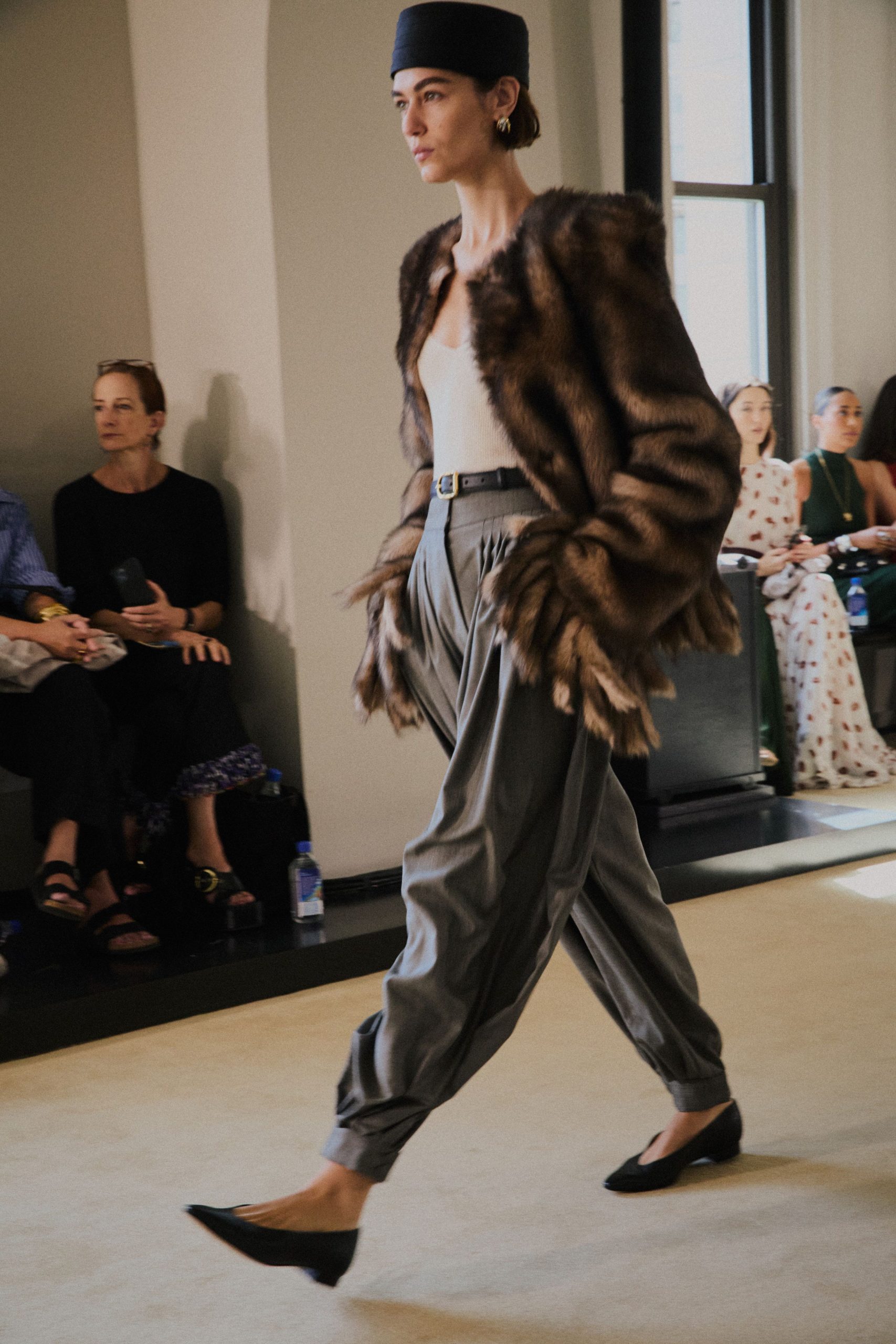 brown fur fitted coat