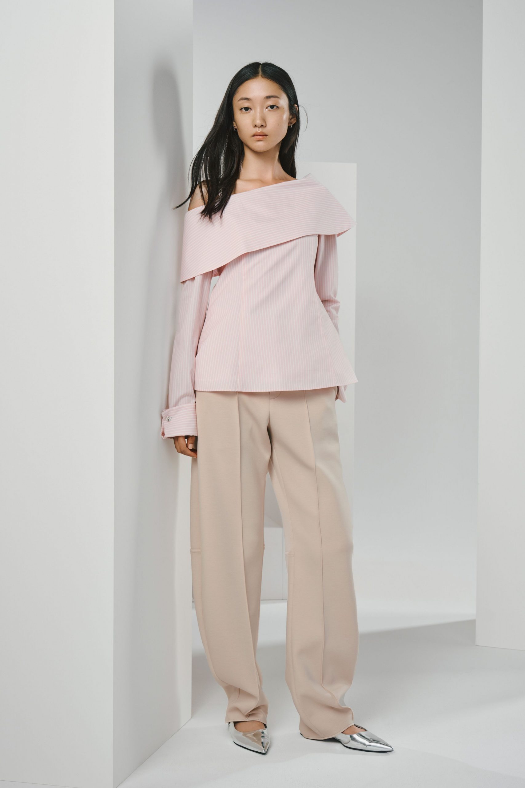 pink cotton long-sleeve off-shoulder relaxed layered top