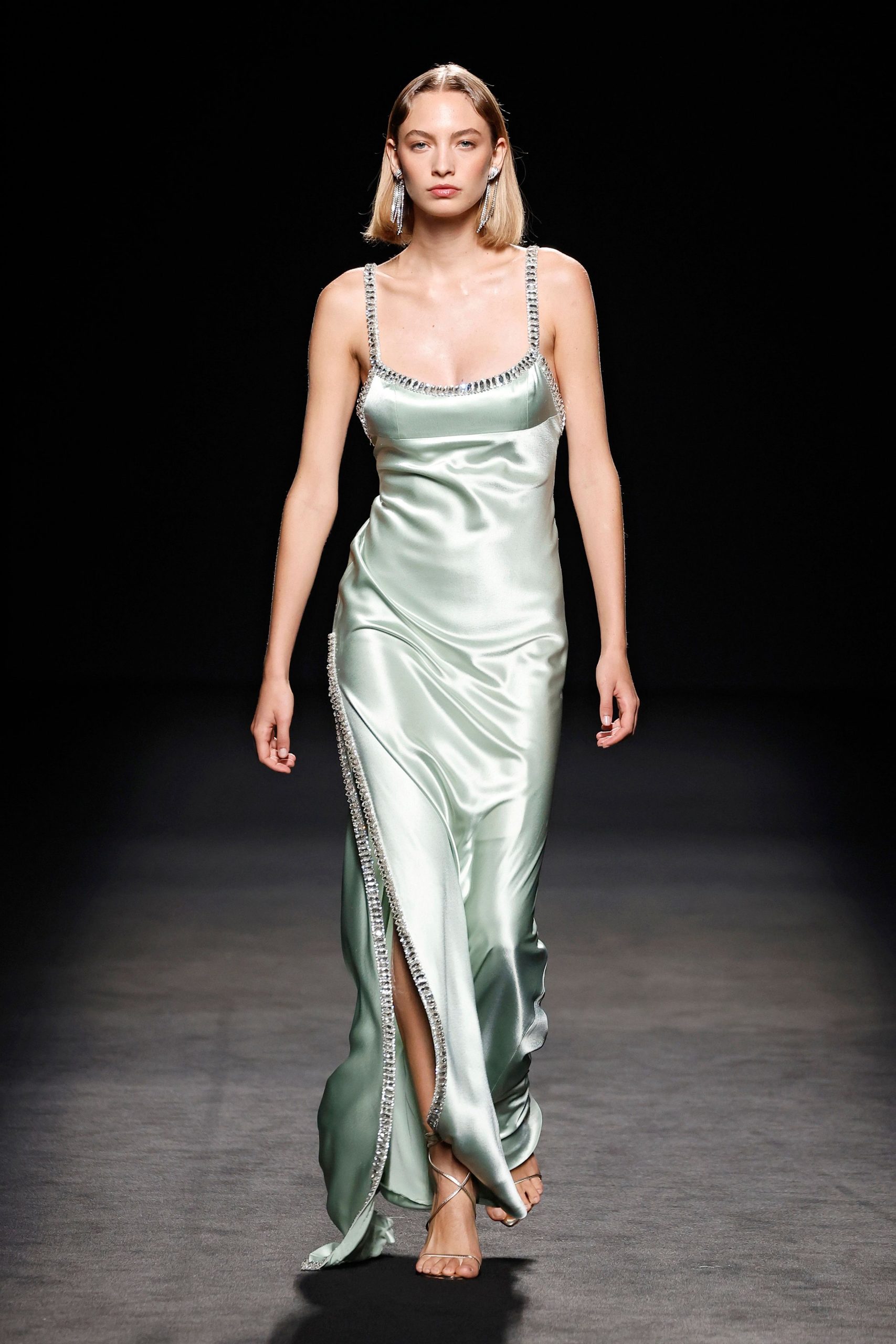 green silk sleeveless v-neck fitted embellished shiny gown