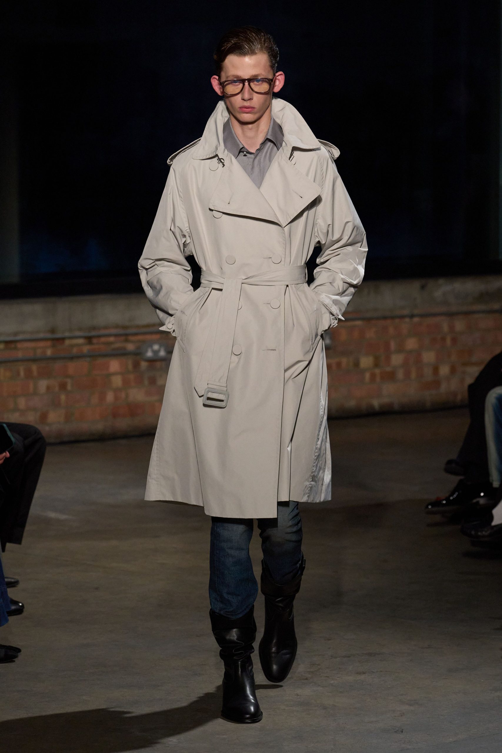 beige cotton long-sleeve collared structured belted trench