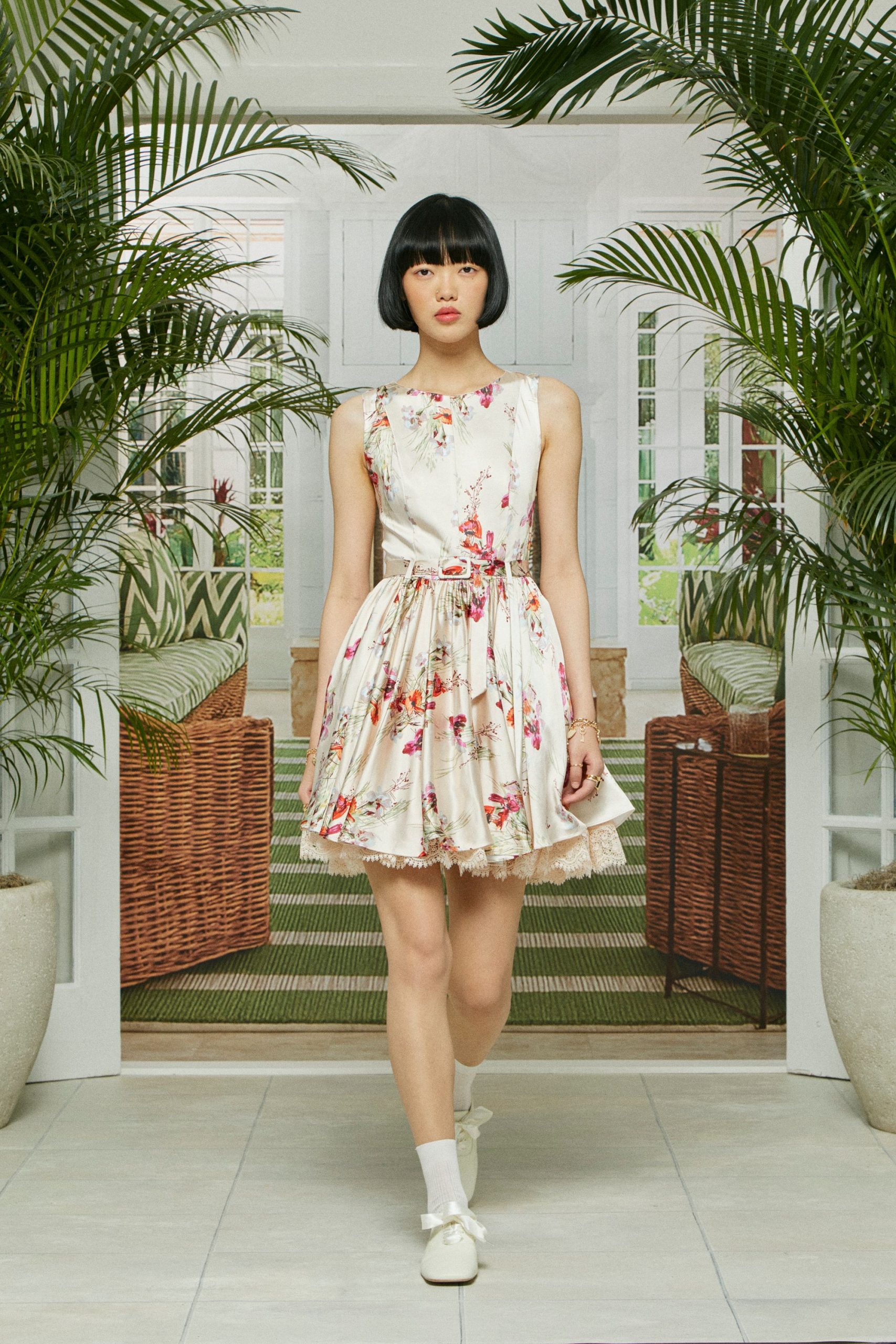 white cotton sleeveless collared fitted floral pleated dress