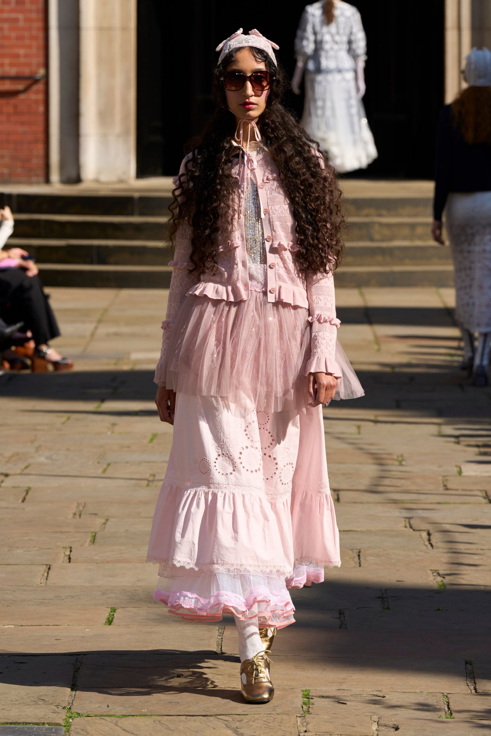 pink lace long-sleeve collared fitted buttoned ruffled jacket