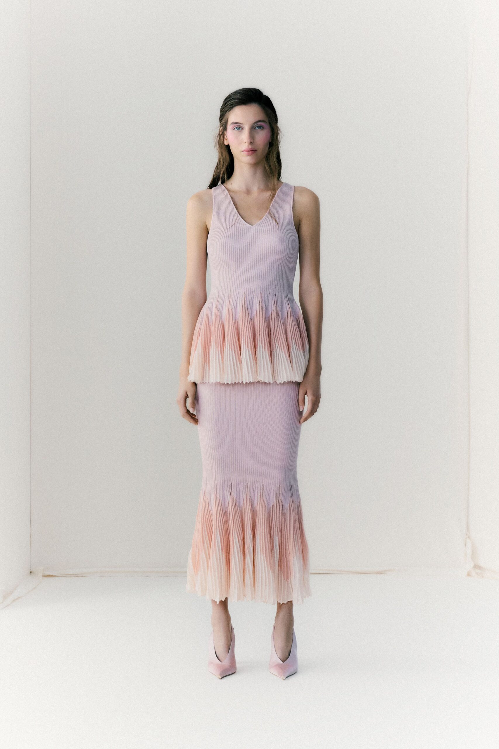 pink pleated midi dress with heels