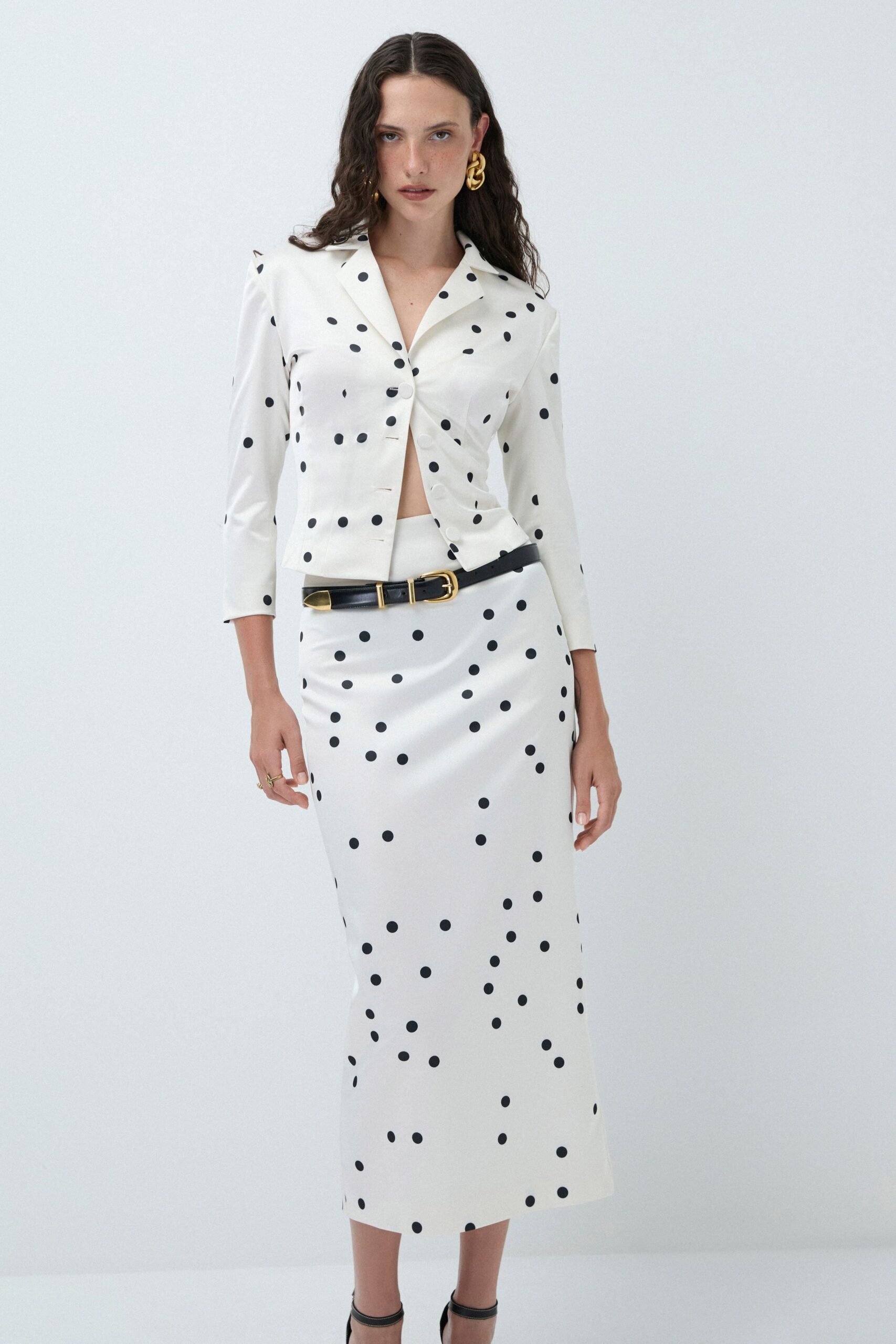 white cotton long-sleeve collared fitted buttoned polka-dot blouse