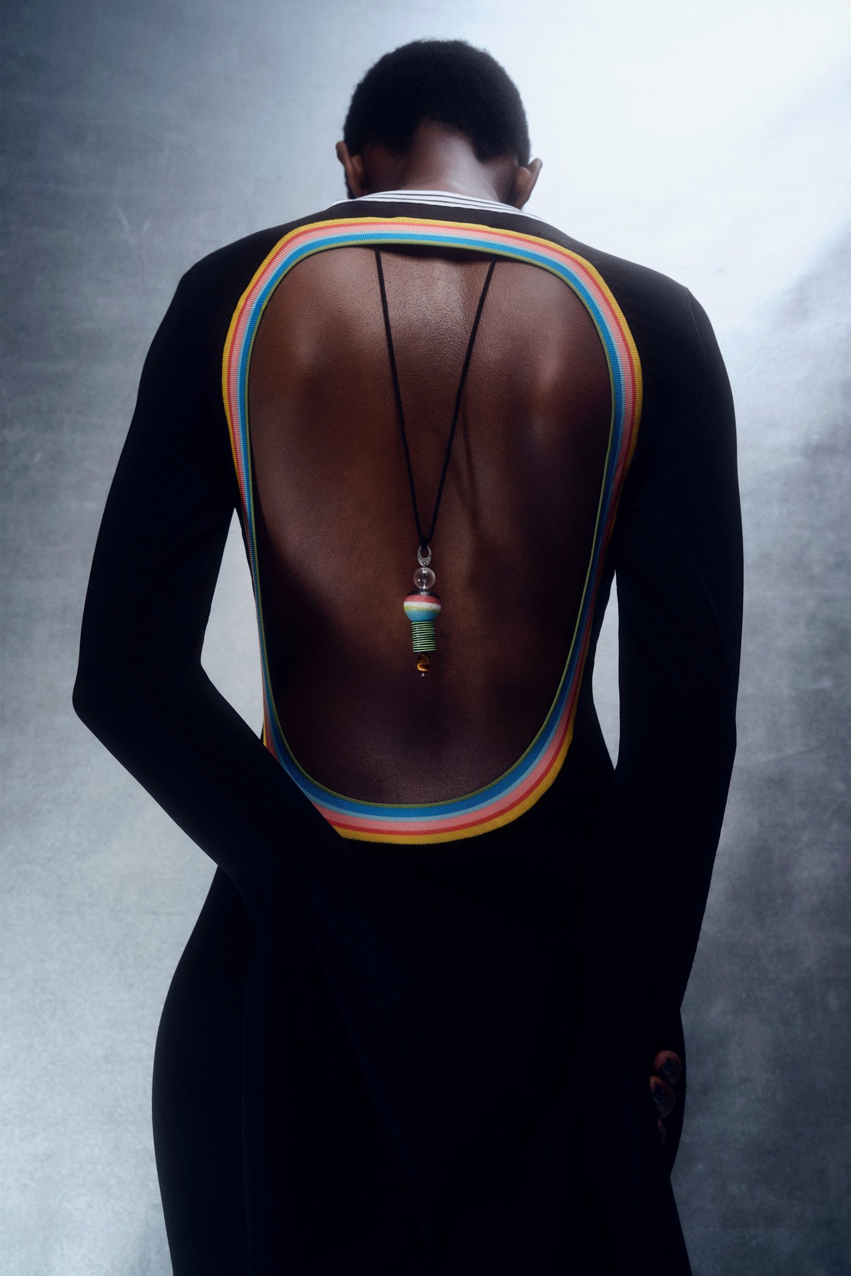 black fitted backless dress