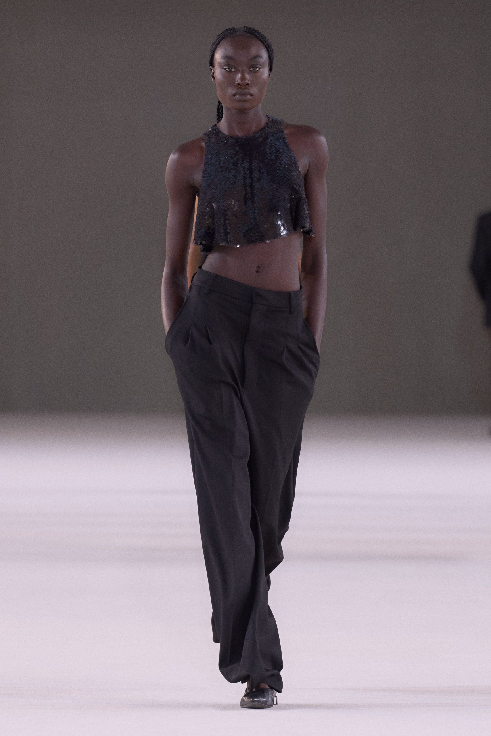 AMI PARIS S/S 24 Menswear Look 110