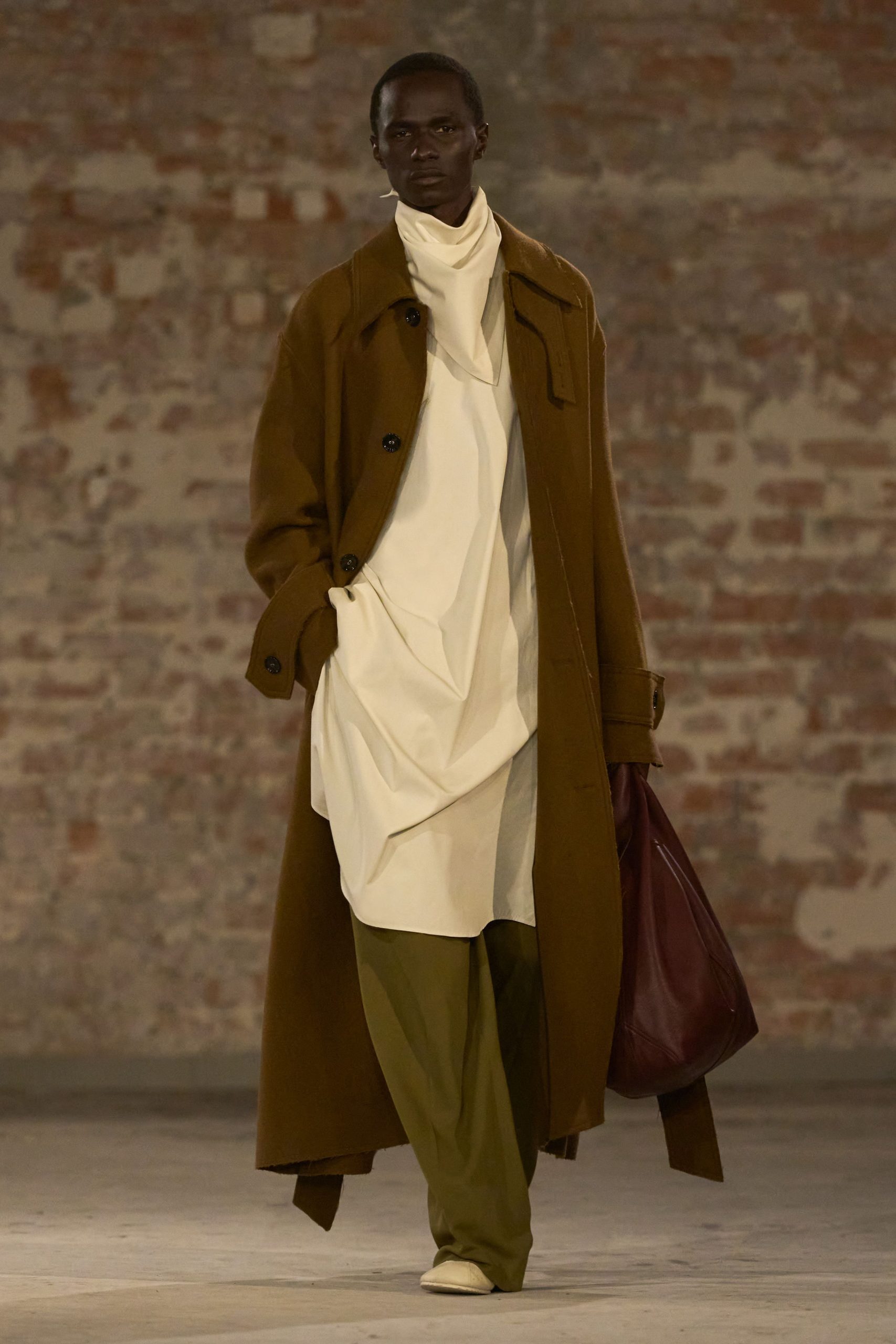 brown wool long-sleeve collared oversized maxi coat
