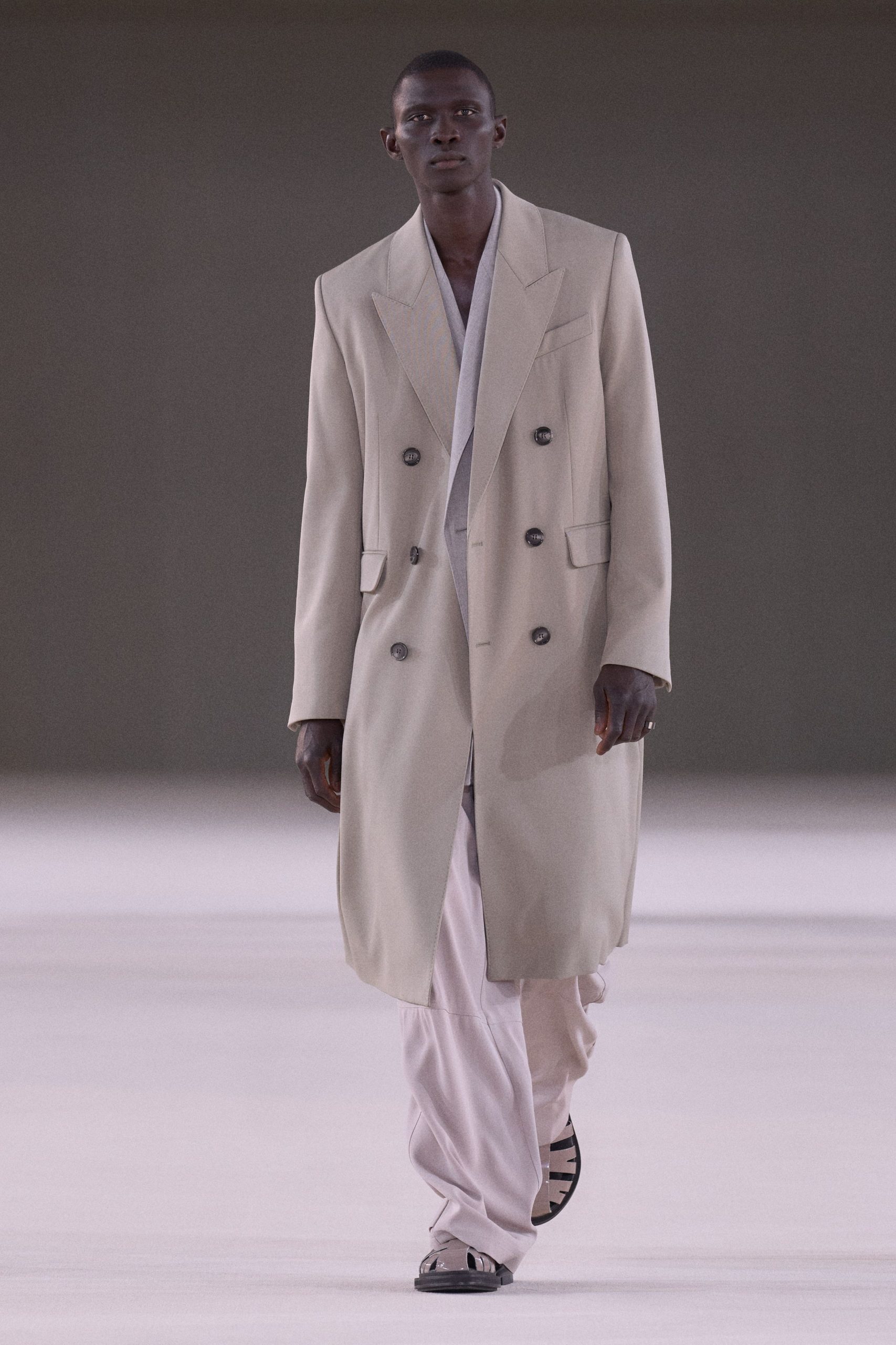 AMI PARIS S/S 24 Menswear Look 122
