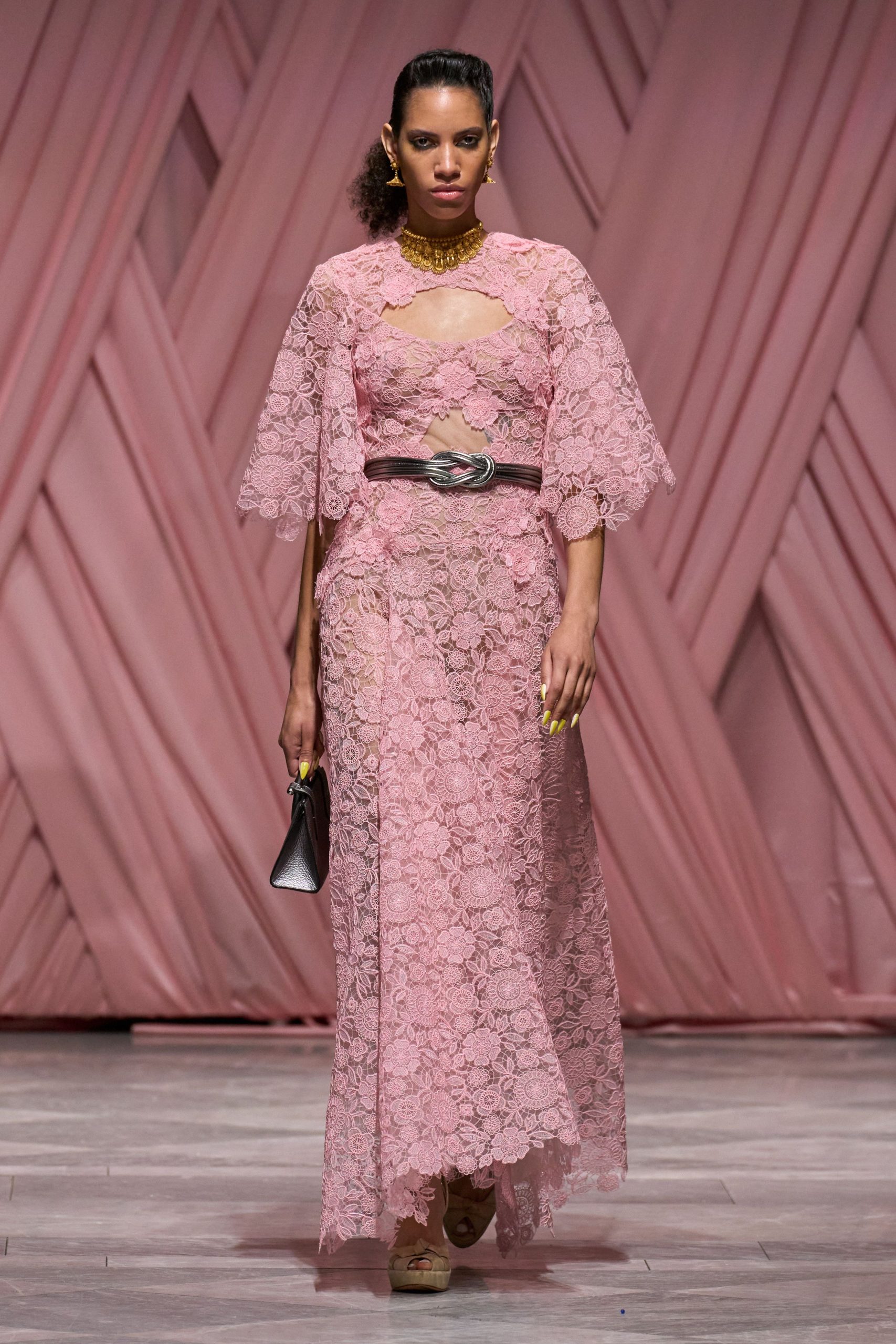 pink lace fitted gown
