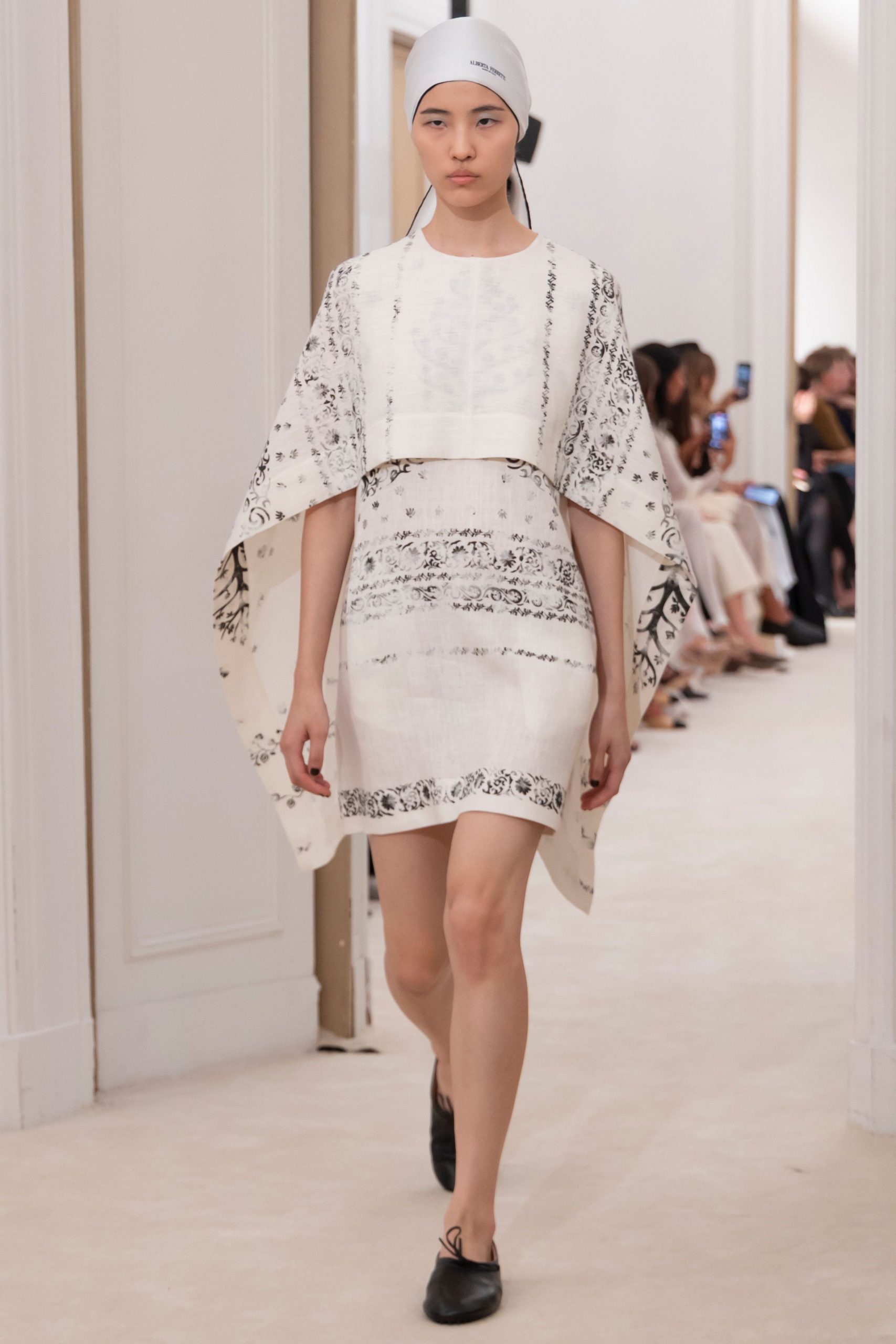 Alberta Ferretti S/S 26 Look 76