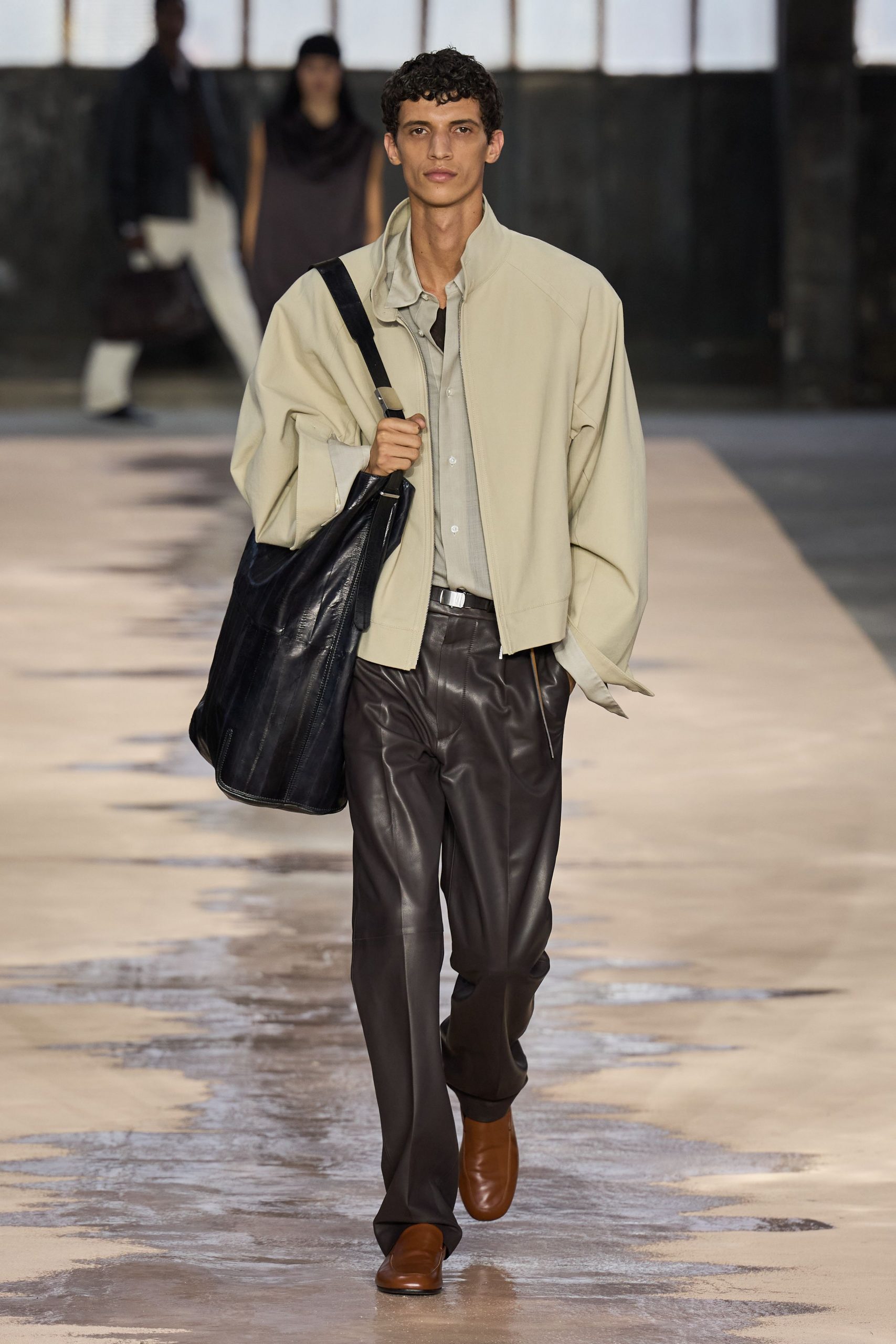 beige oversized jacket with gray shirt