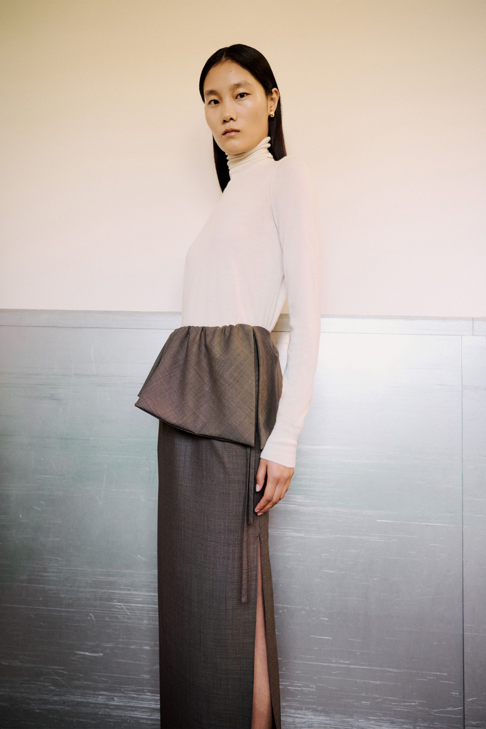gray wool slit fitted high-waisted pencil midi skirt