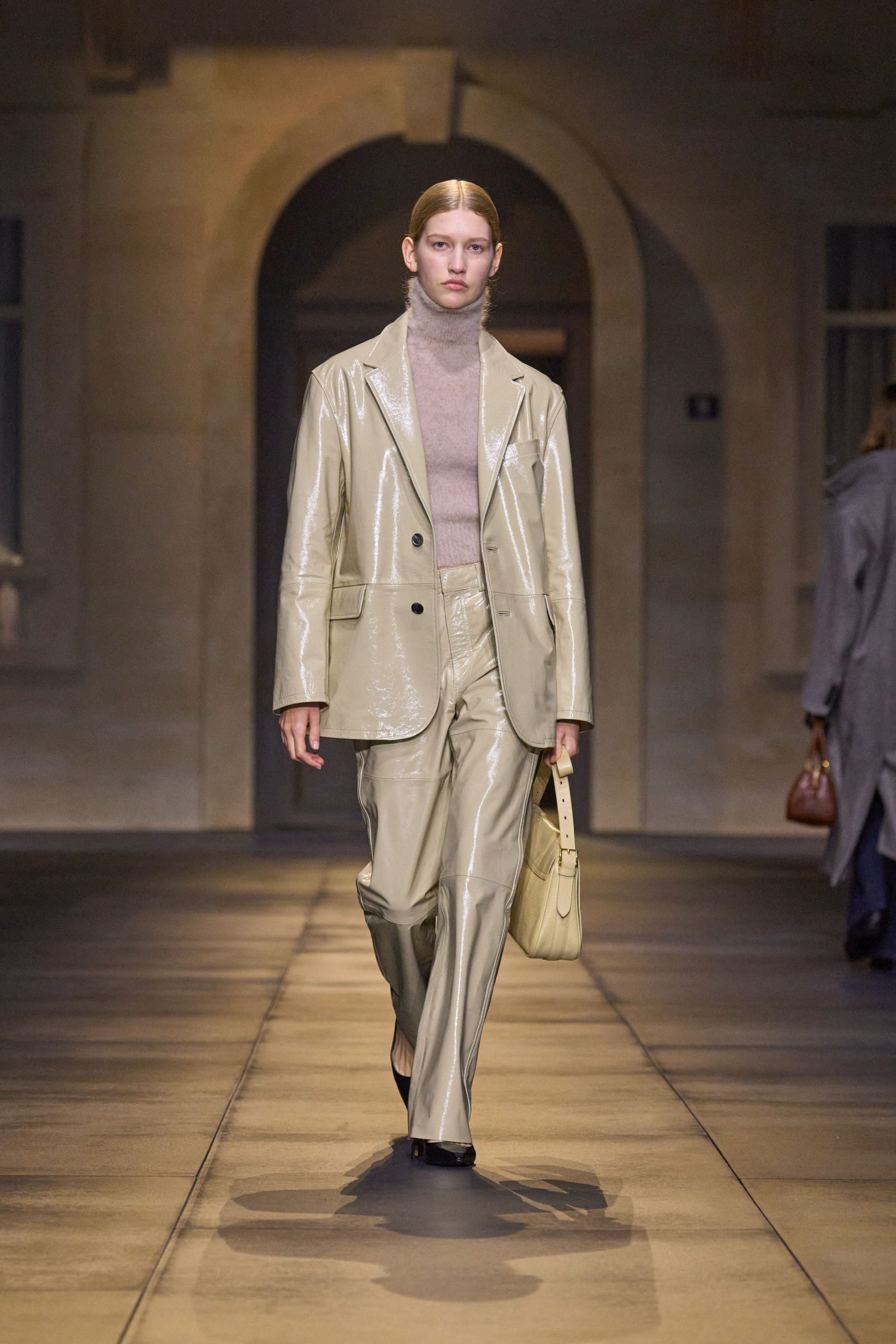 AMI PARIS F/W 24 Menswear Look 220