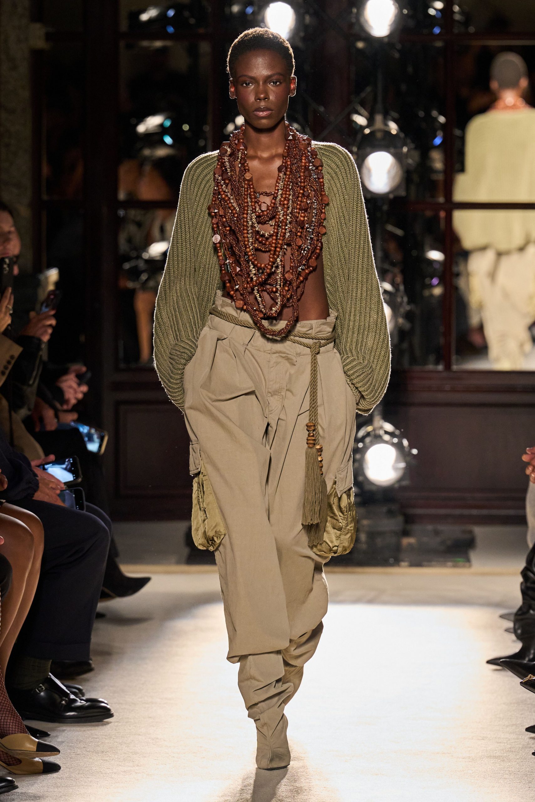 beige cotton relaxed cargo pants