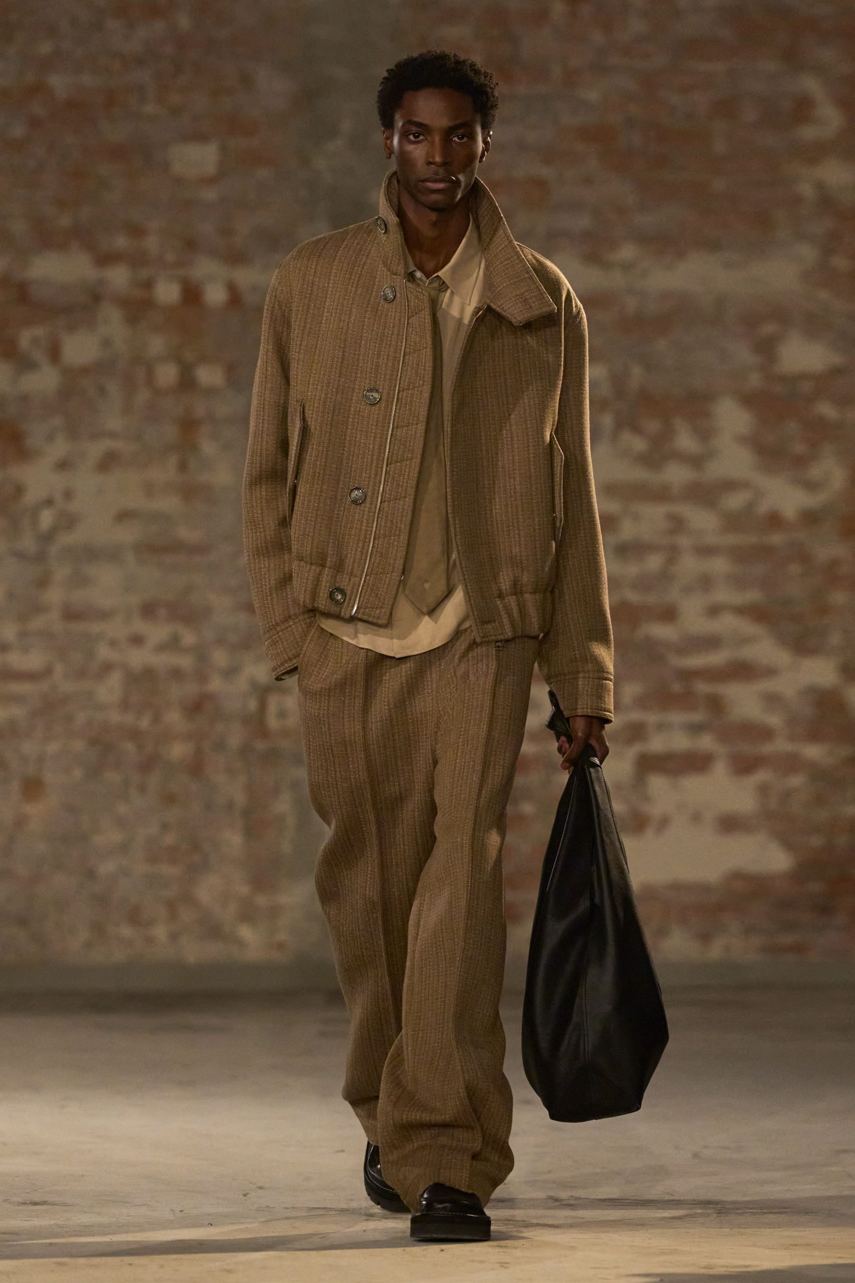 AMI PARIS F/W 25 Menswear Look 219