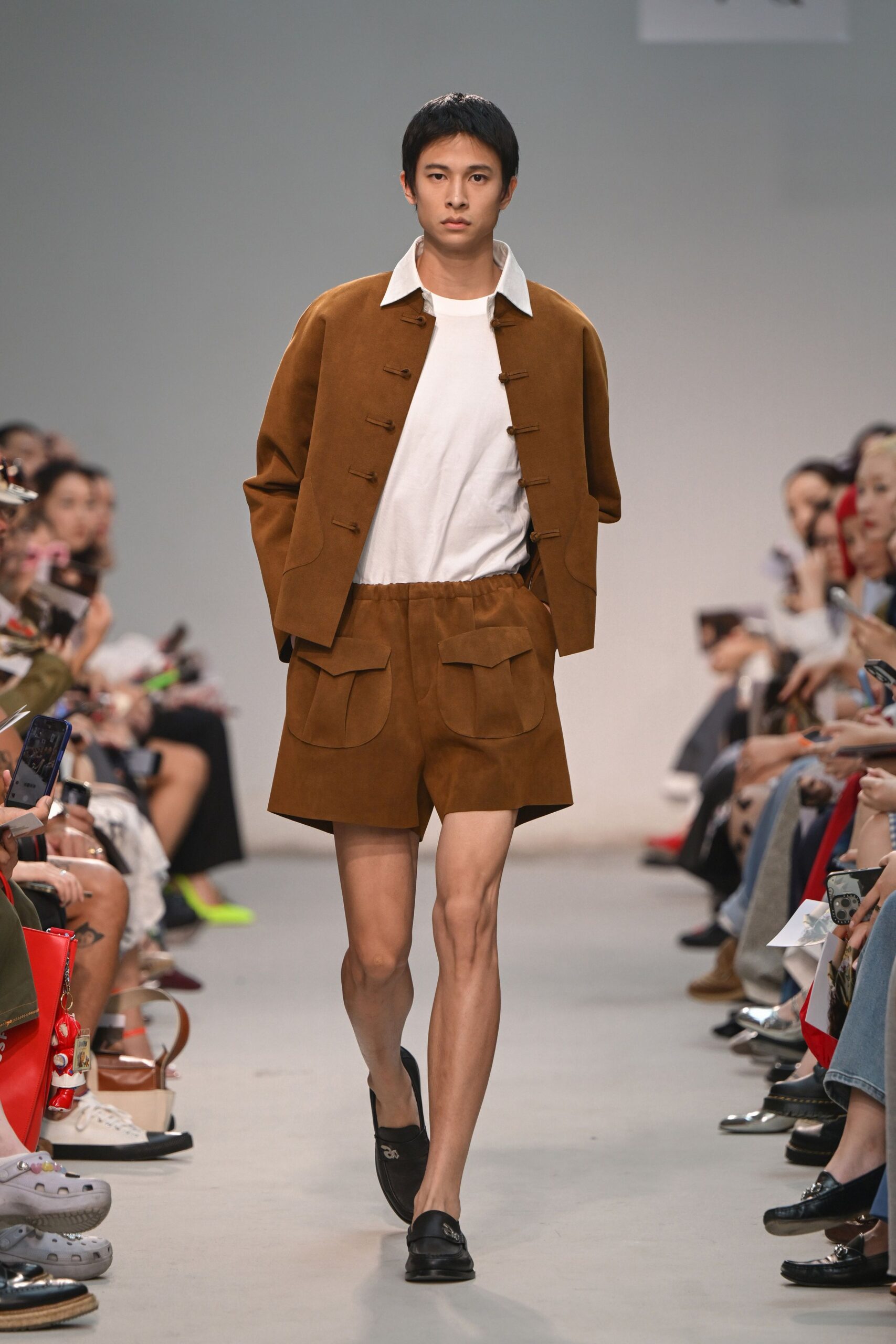 brown suede short-sleeve collared relaxed buttoned pockets jacket