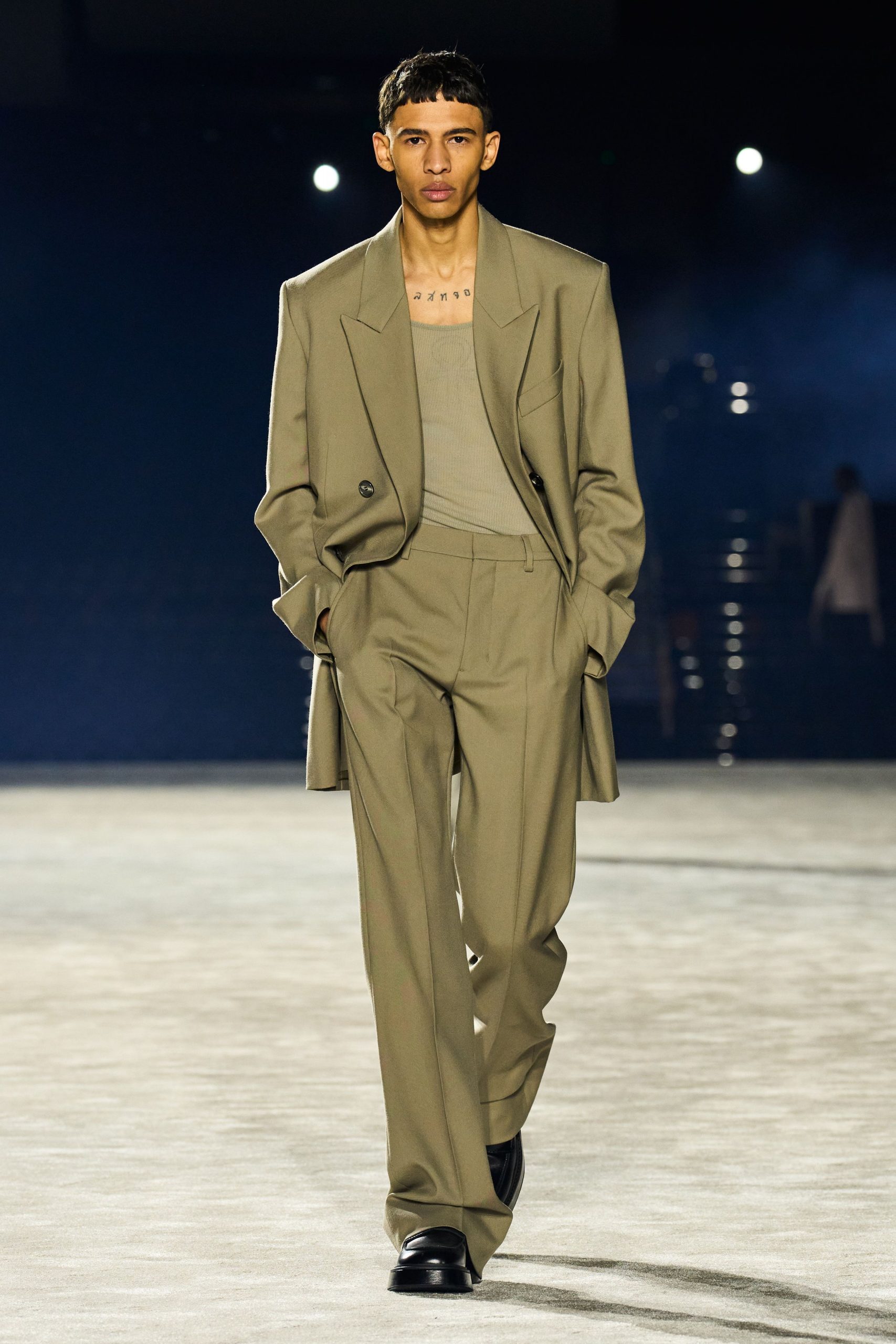 AMI PARIS F/W 23 Menswear Look 197