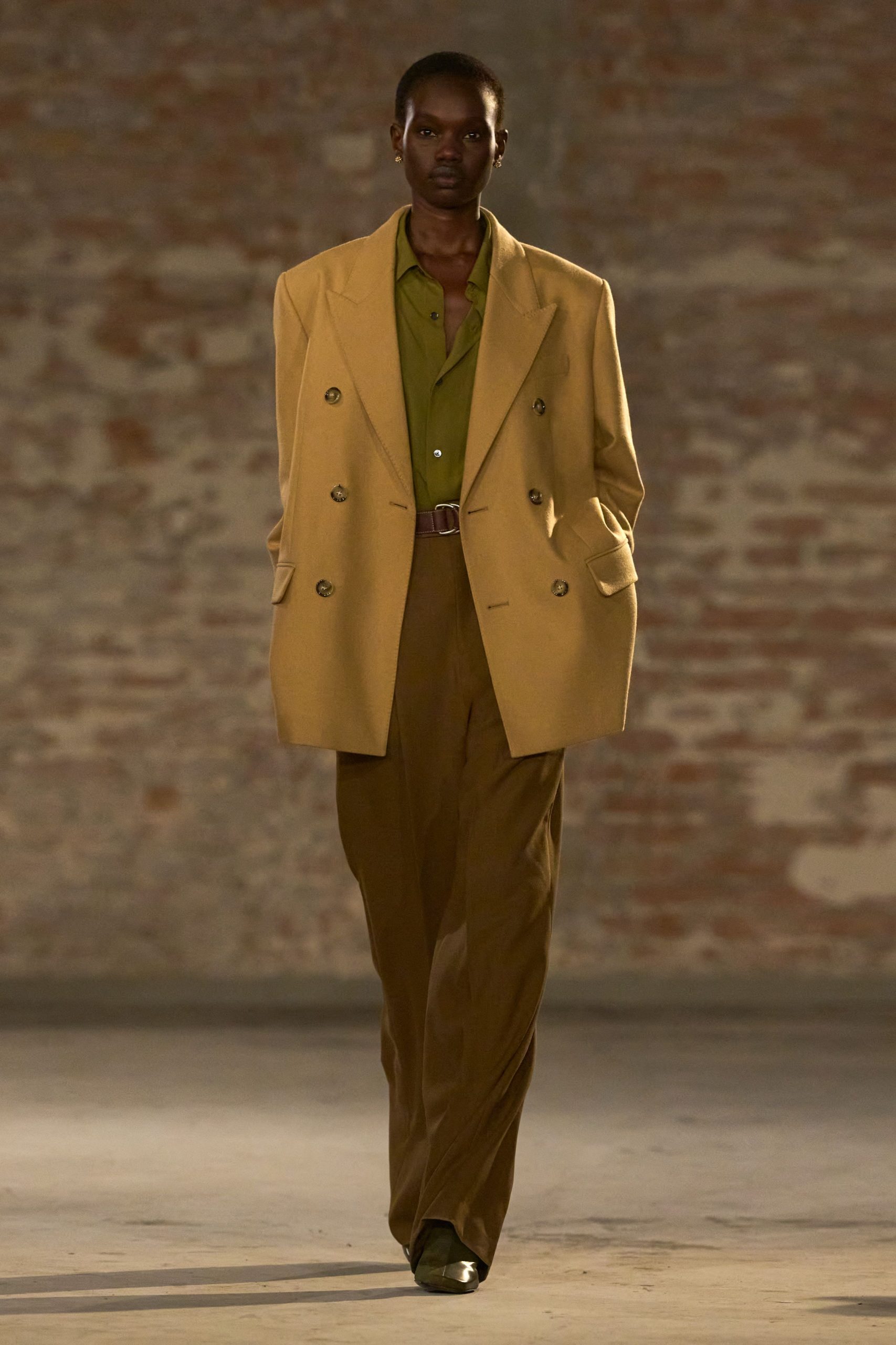 beige tailored blazer with green shirt