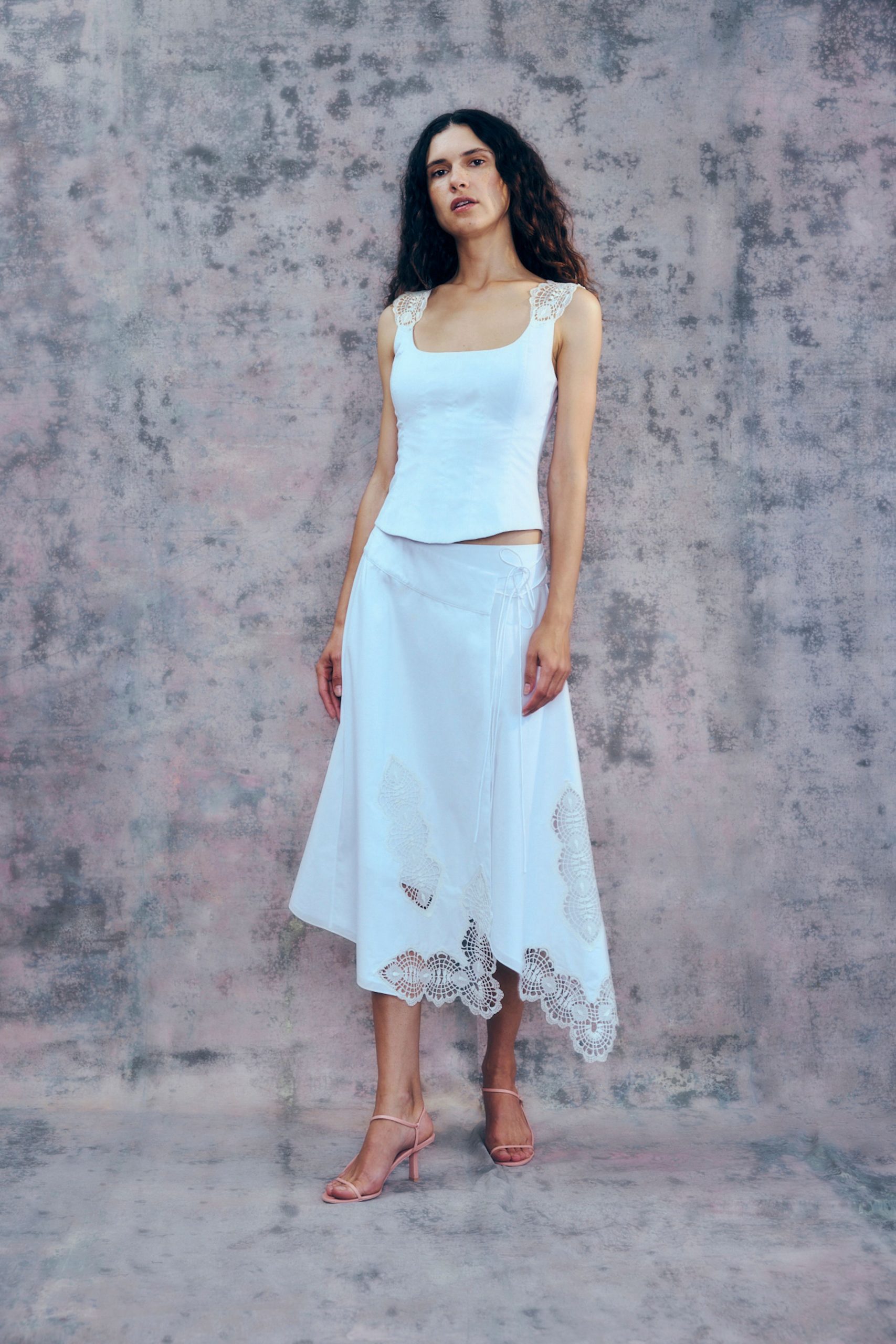 Alejandra Alonso Rojas S/S 26 Look 207