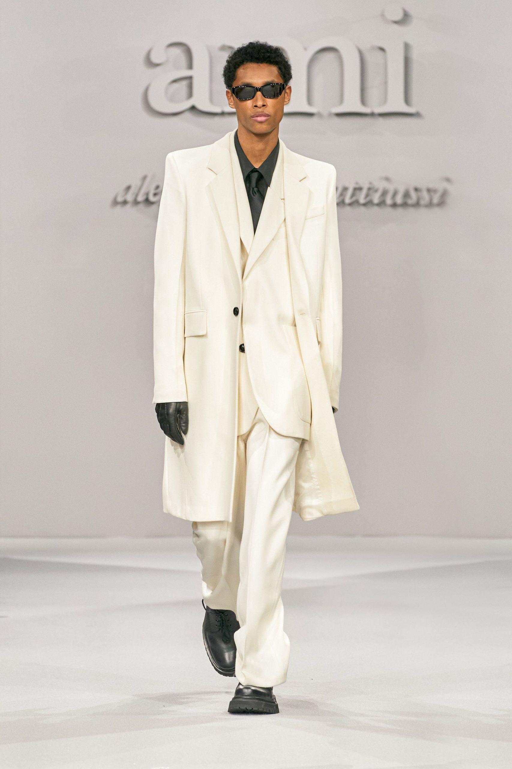 AMI PARIS F/W 21 Menswear Look 217