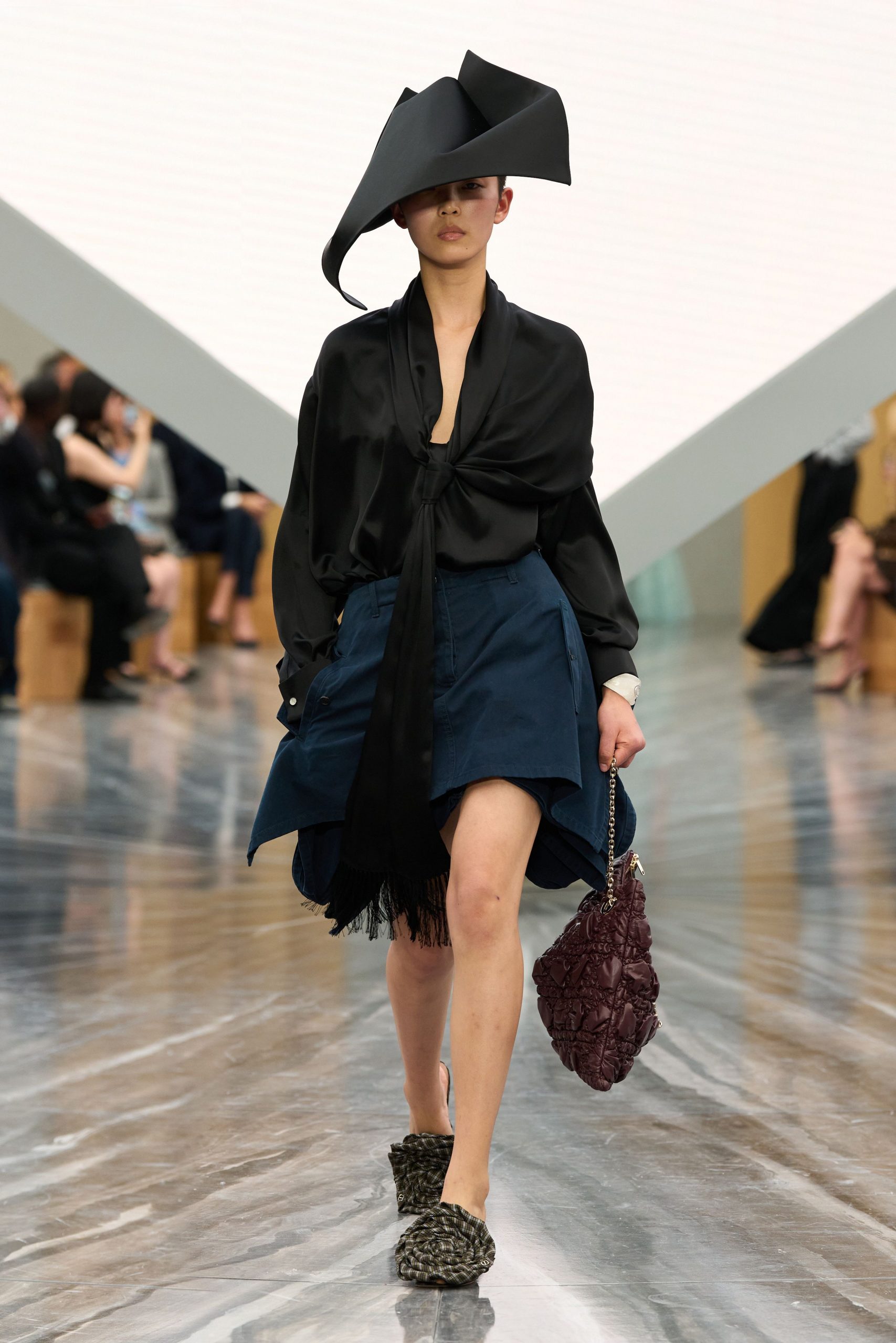 black silk long-sleeve v-neck fitted buttoned shirt