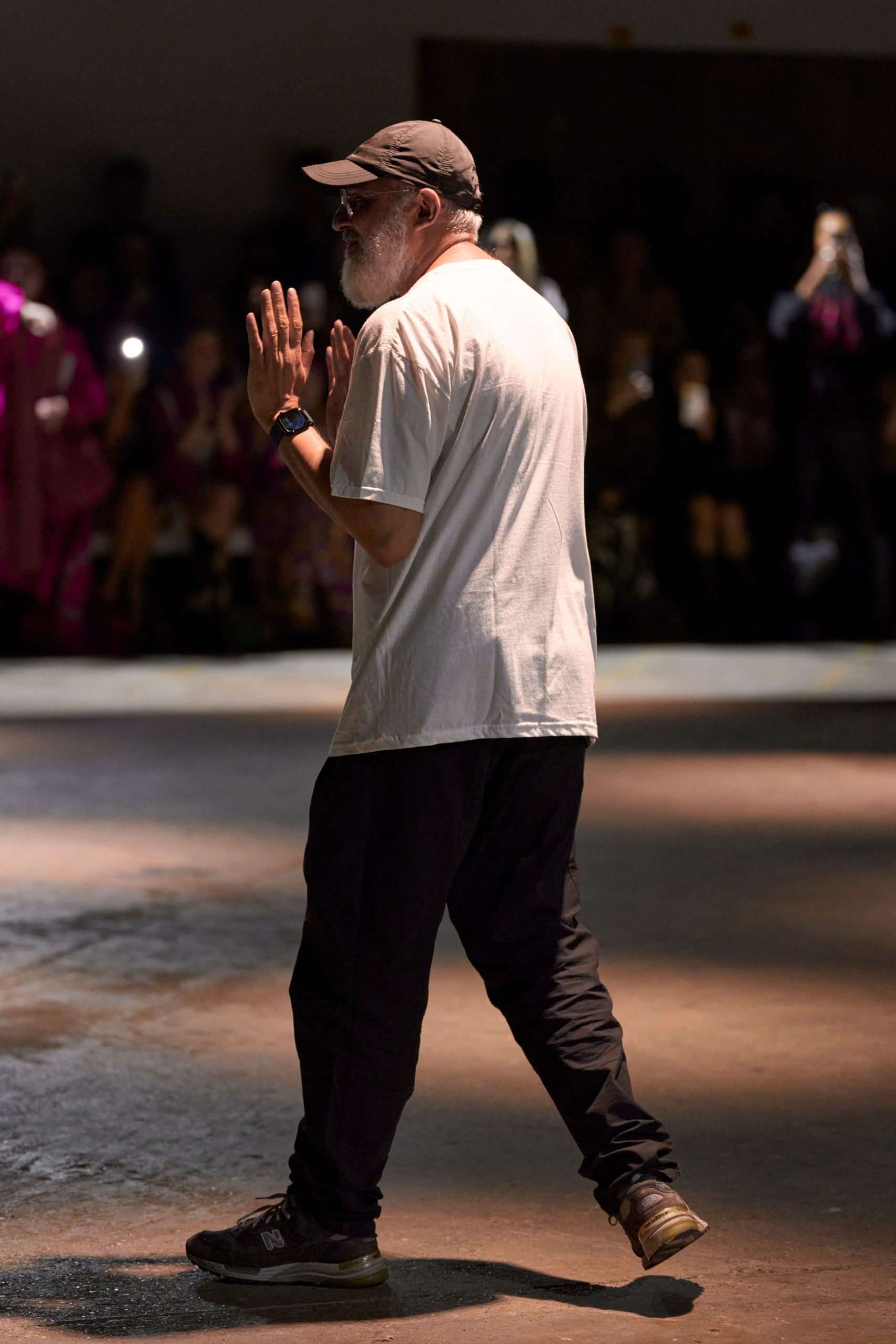 white t-shirt black pants