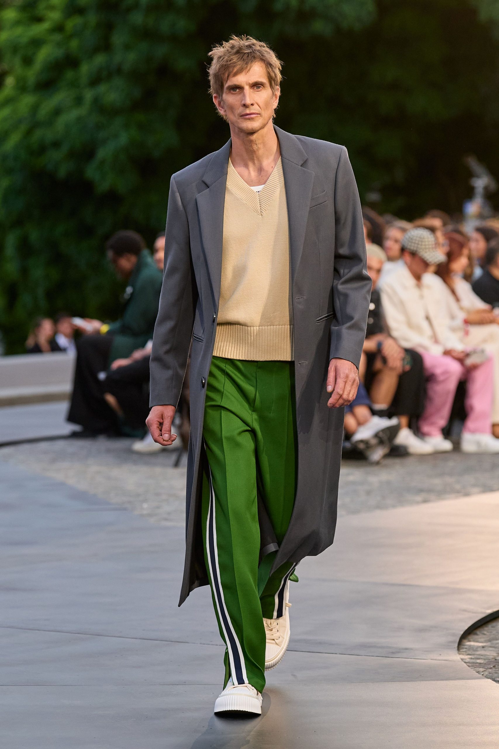 AMI PARIS S/S 23 Menswear Look 254