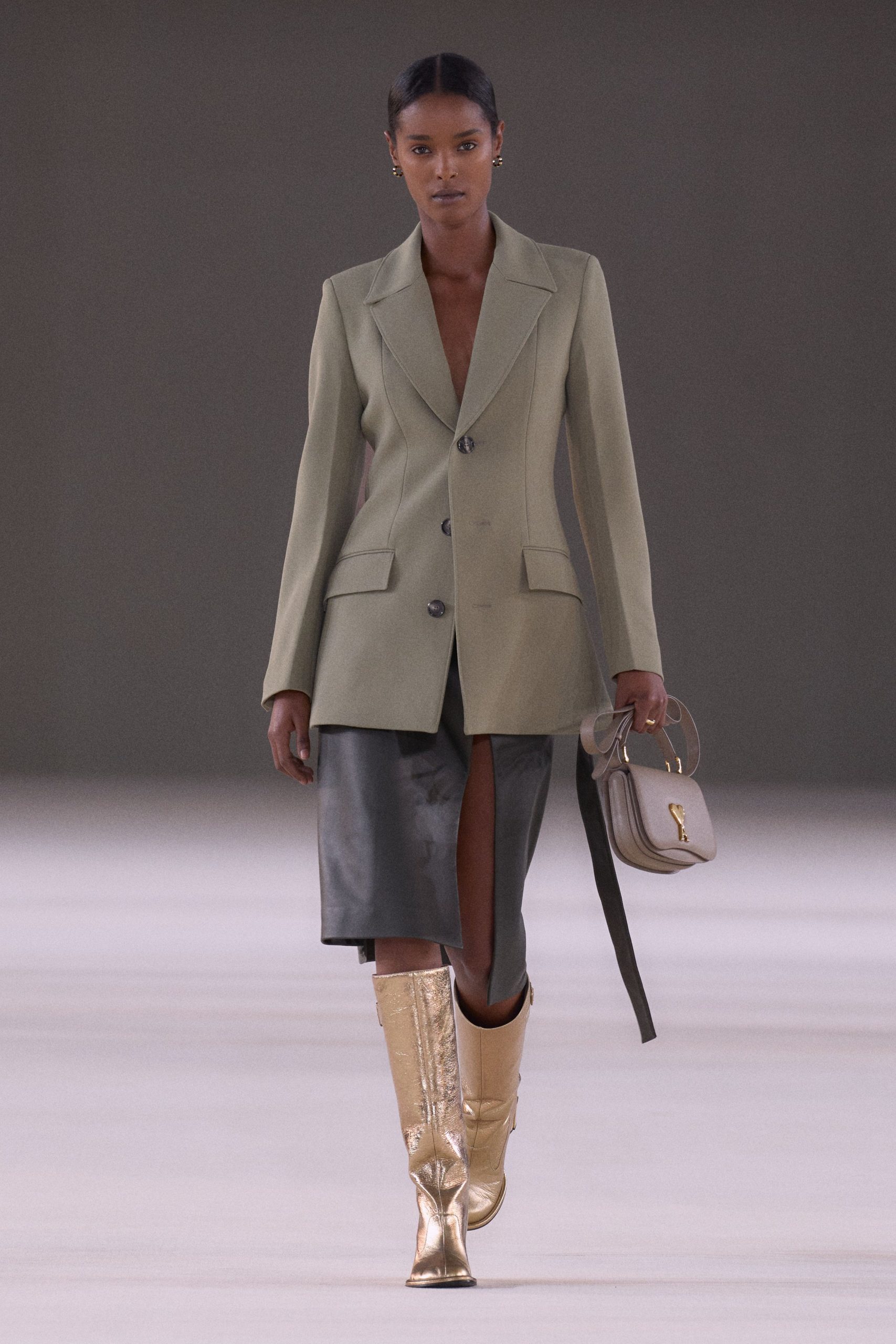 AMI PARIS S/S 24 Menswear Look 258