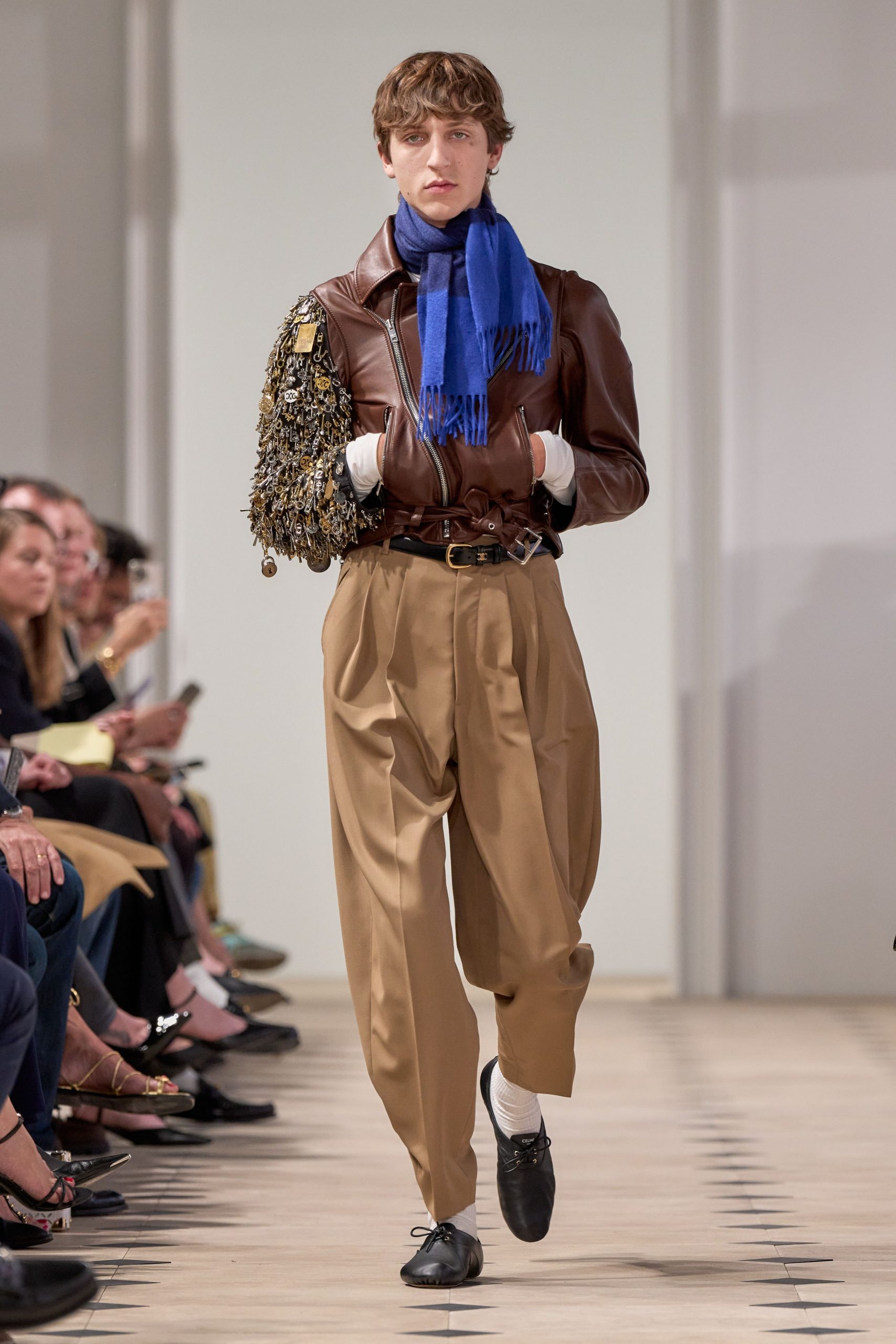 brown leather jacket beige pants