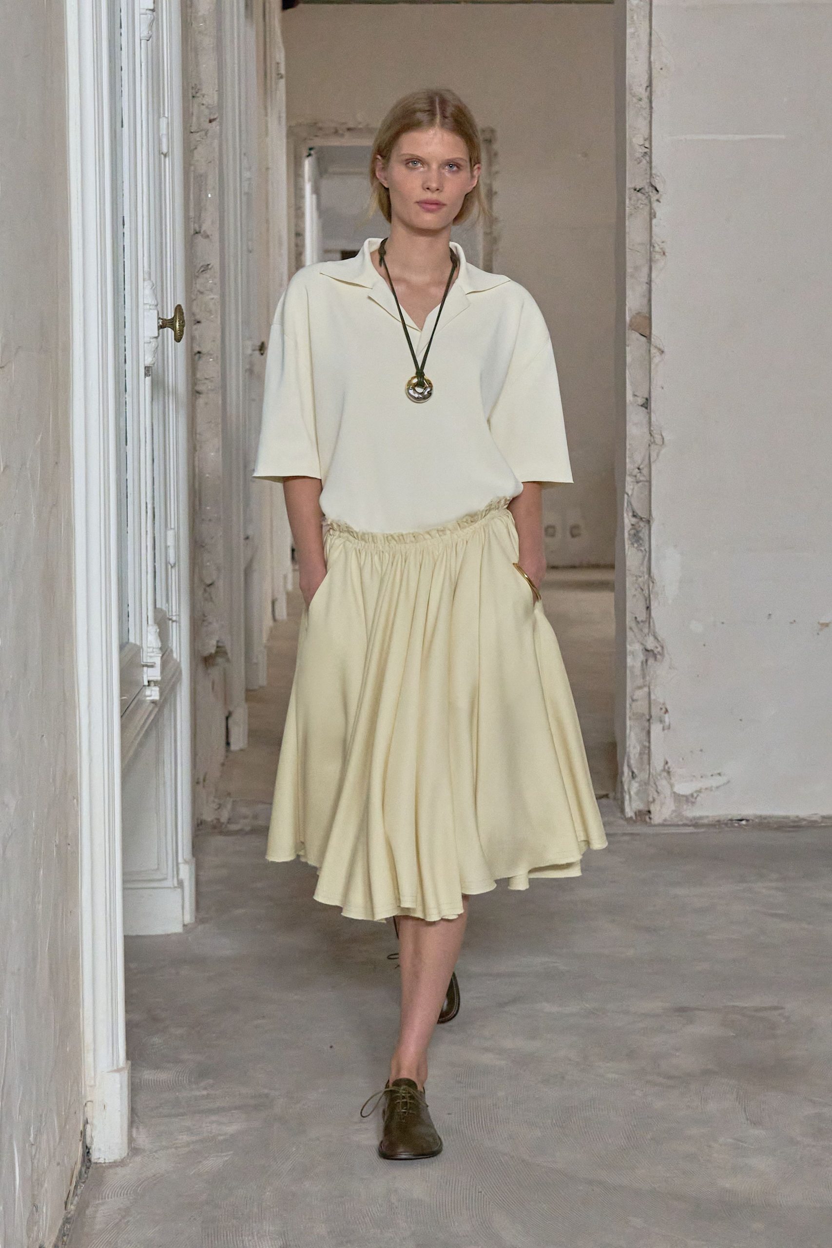 yellow cotton fitted pleated midi skirt