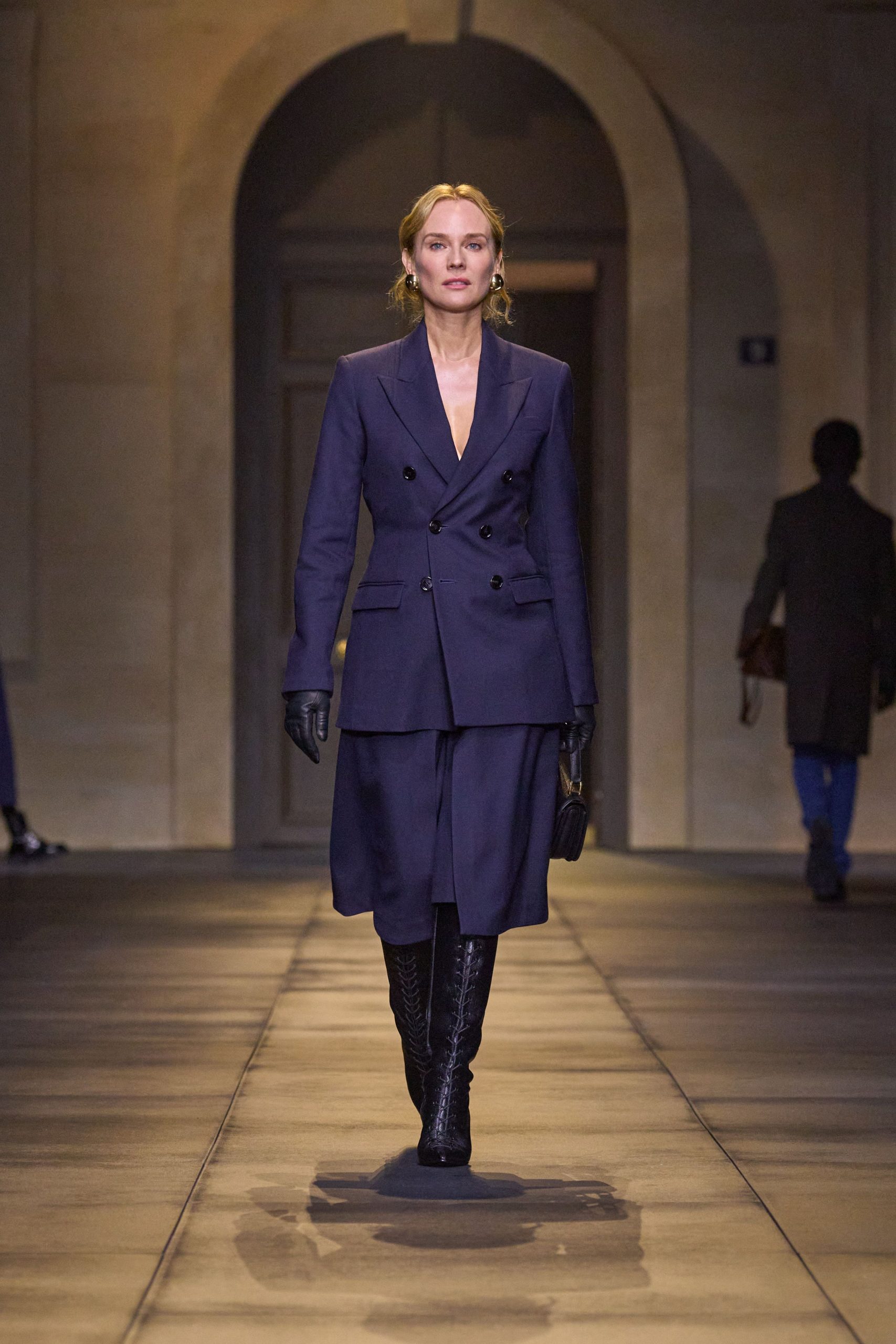 AMI PARIS F/W 24 Menswear Look 359