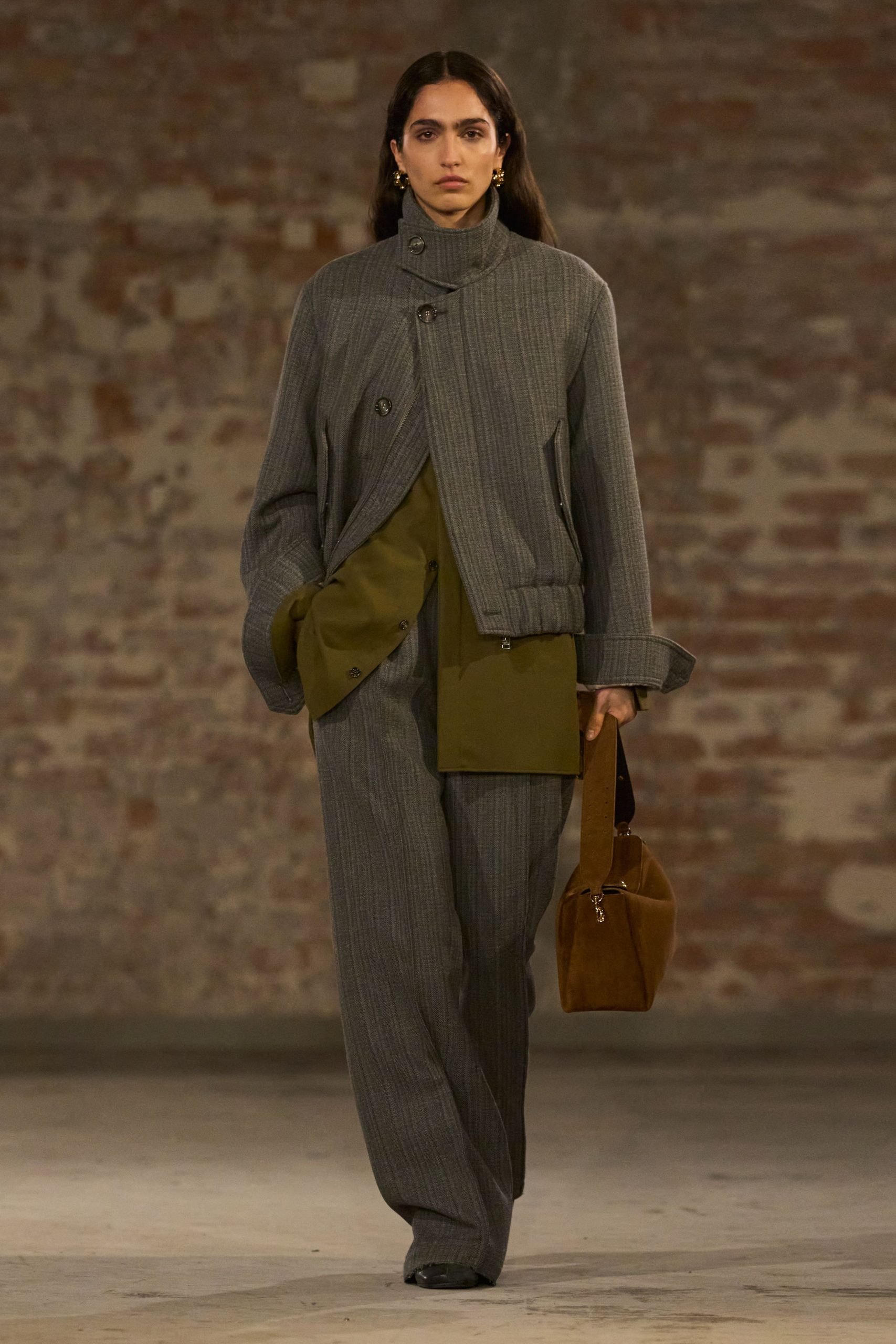 gray cotton long-sleeve collared relaxed striped buttoned jacket