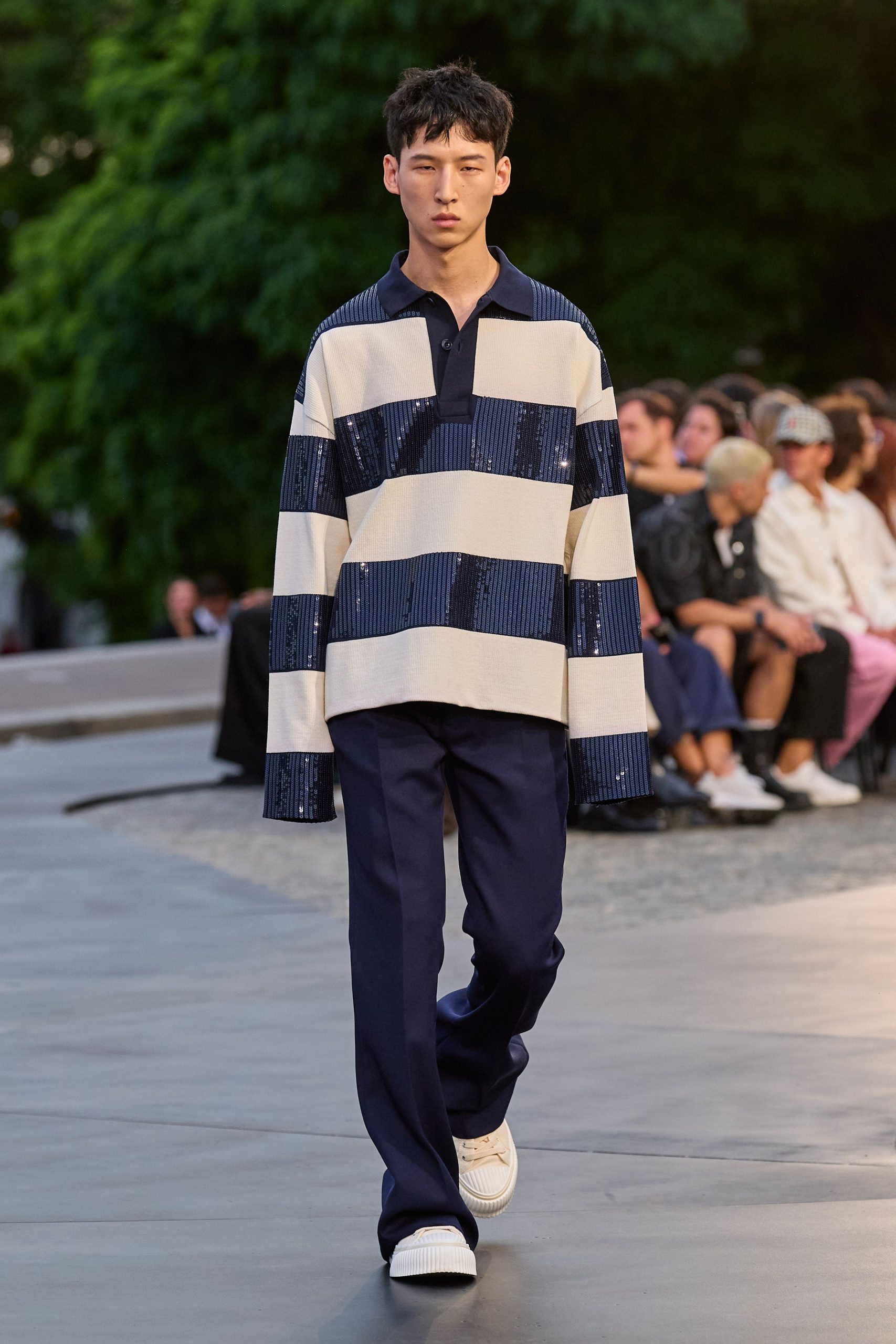 AMI PARIS S/S 23 Menswear Look 283
