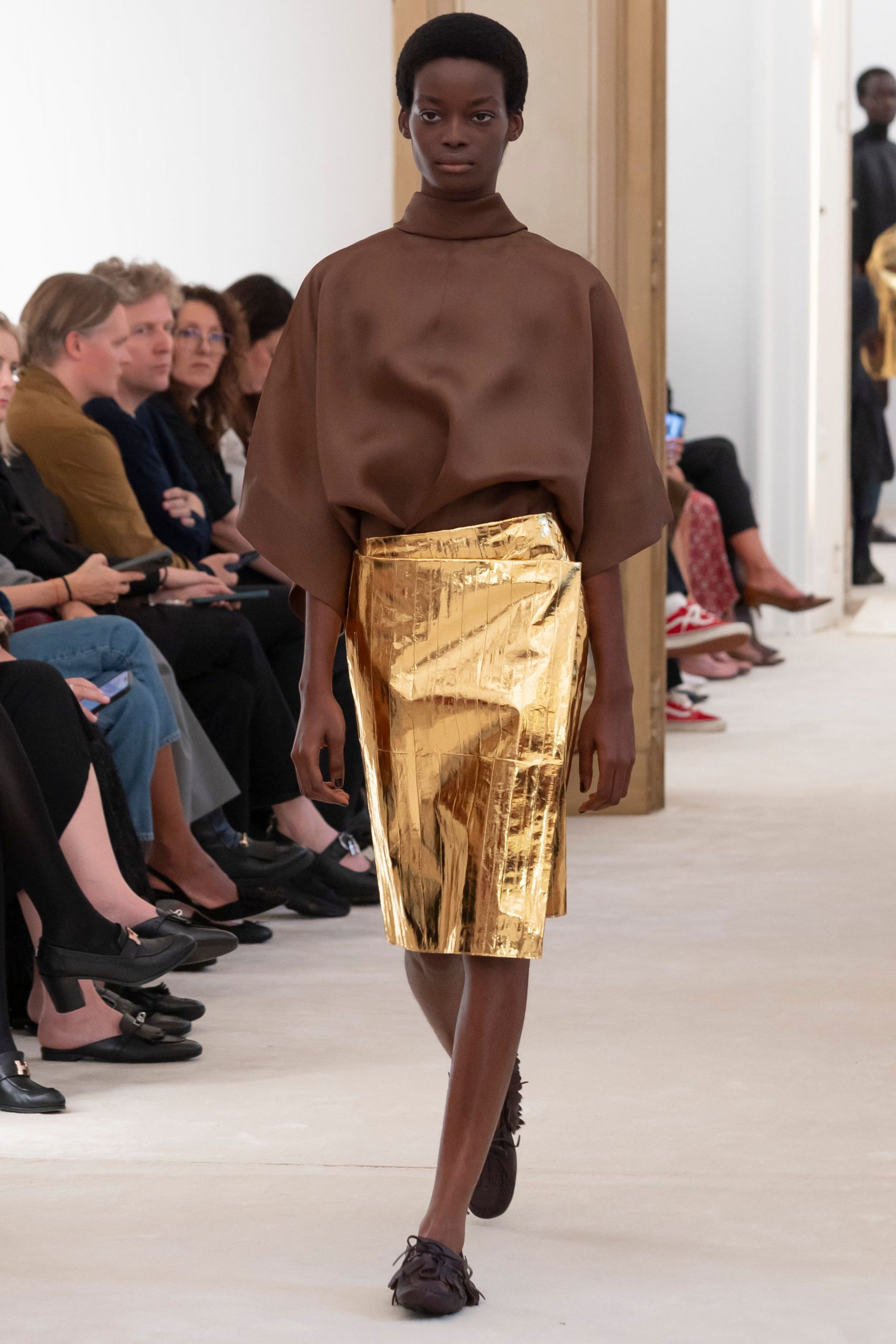 brown silk top gold pencil skirt