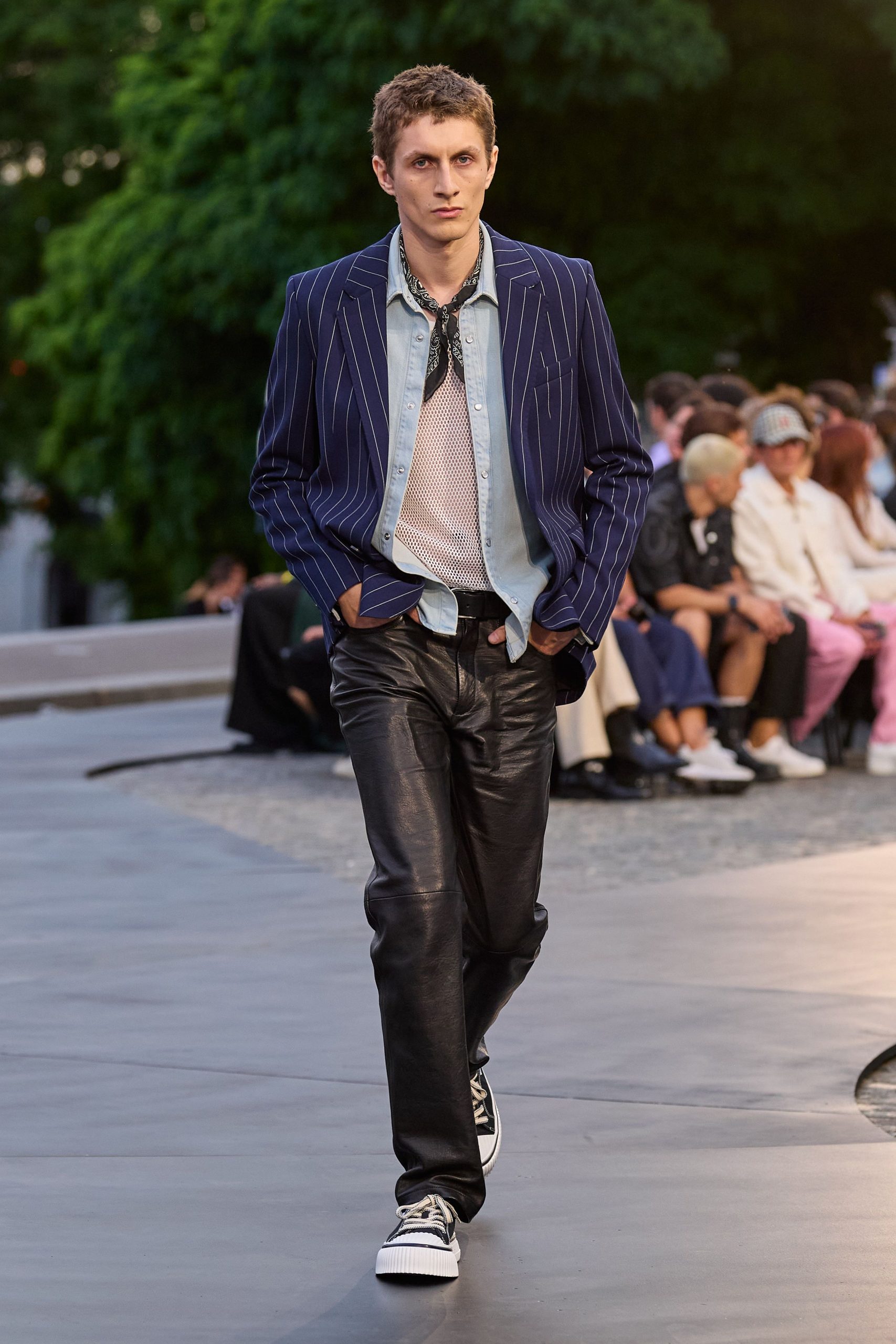 AMI PARIS S/S 23 Menswear Look 299