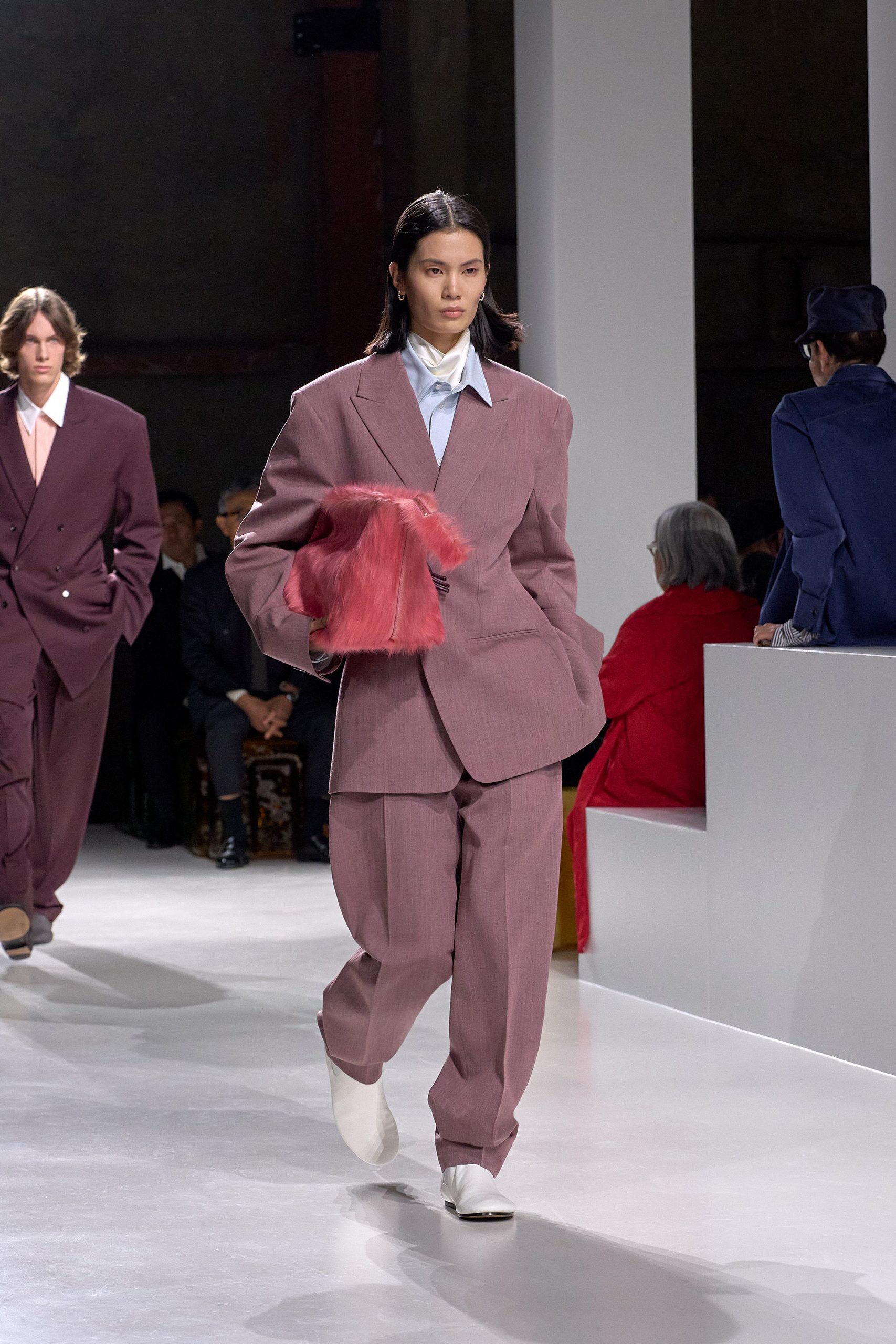 pink wool long-sleeve collared relaxed buttoned suit