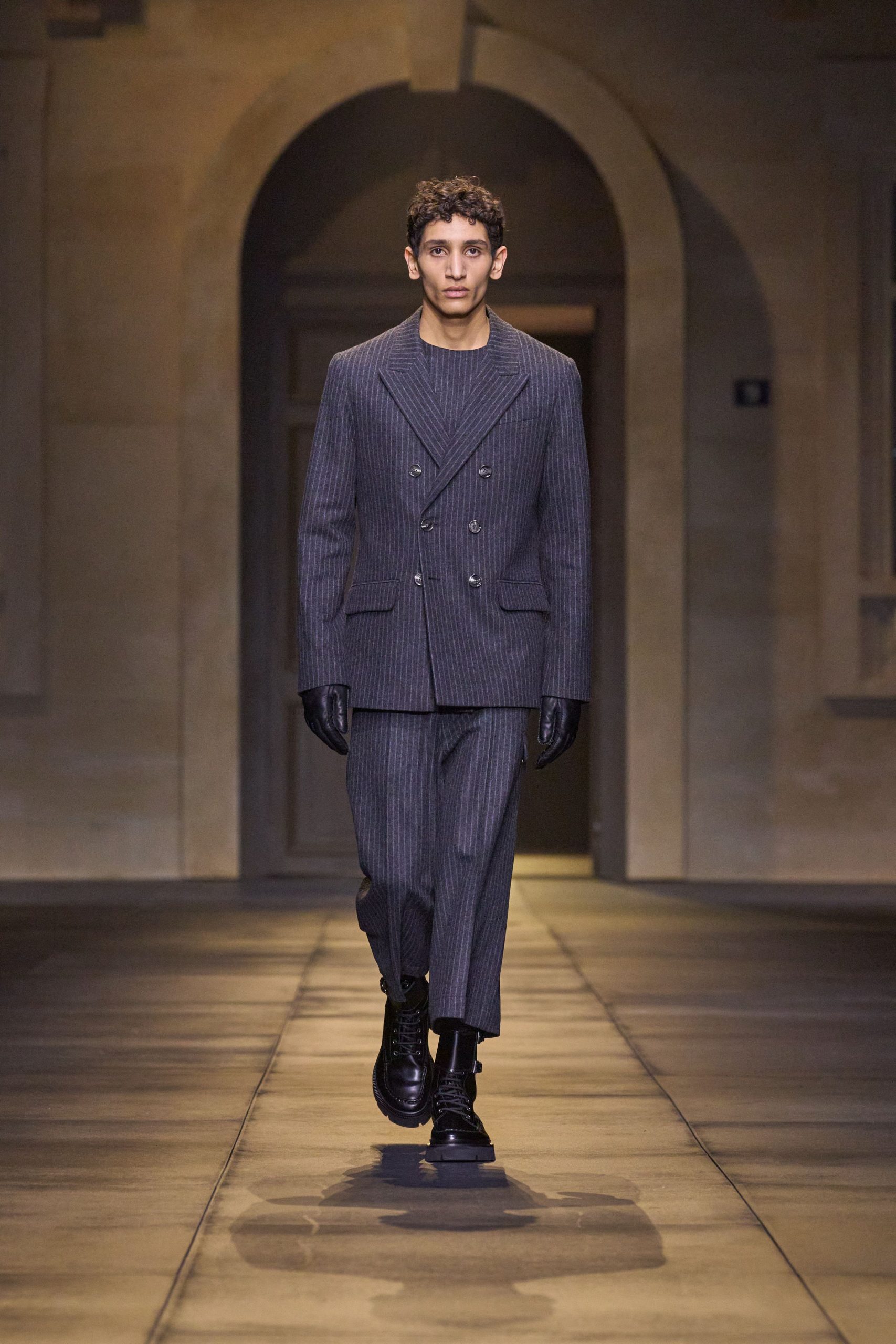 AMI PARIS F/W 24 Menswear Look 420