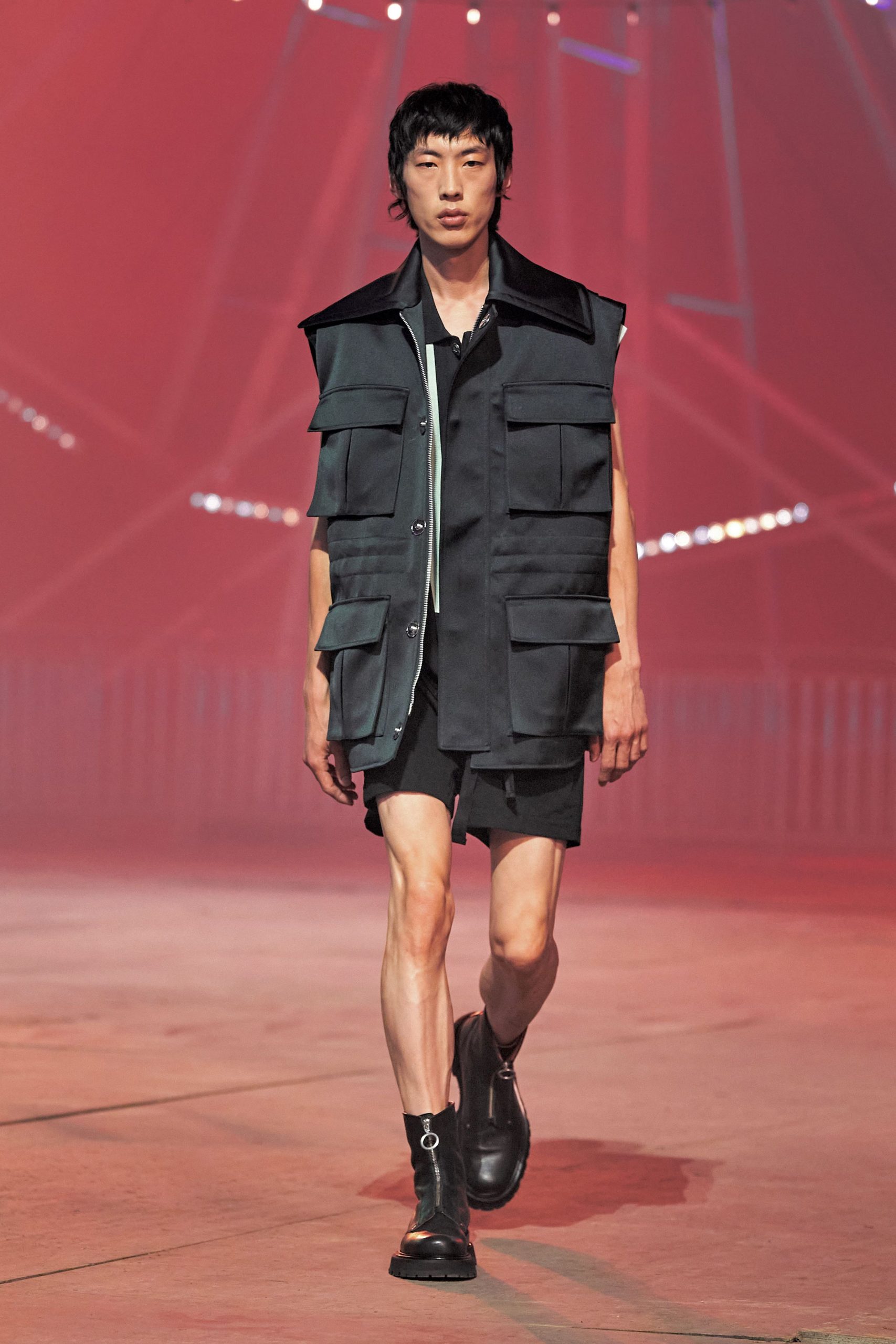 AMI PARIS S/S 22 Menswear Look 145