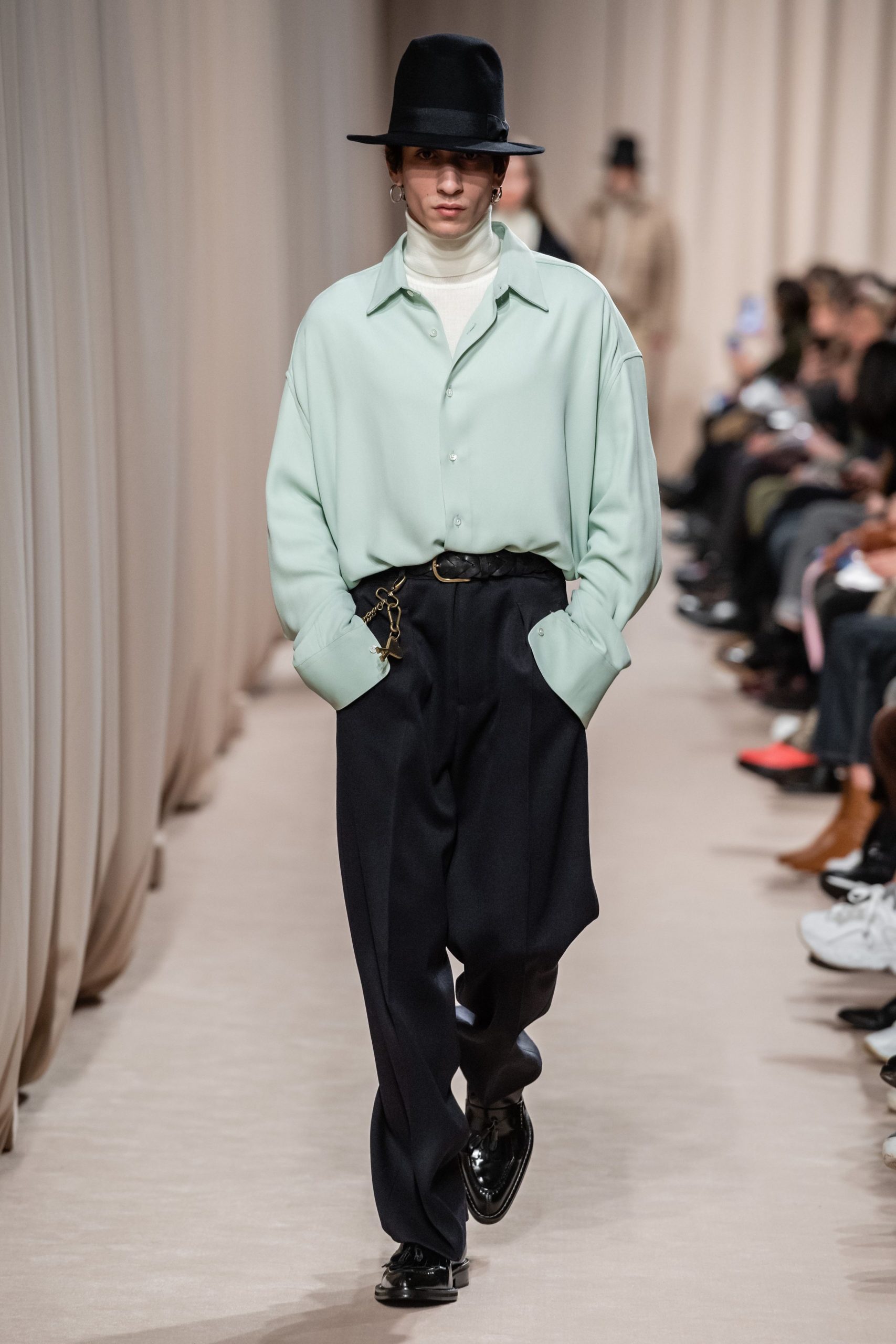 AMI PARIS F/W 19 Menswear Look 143