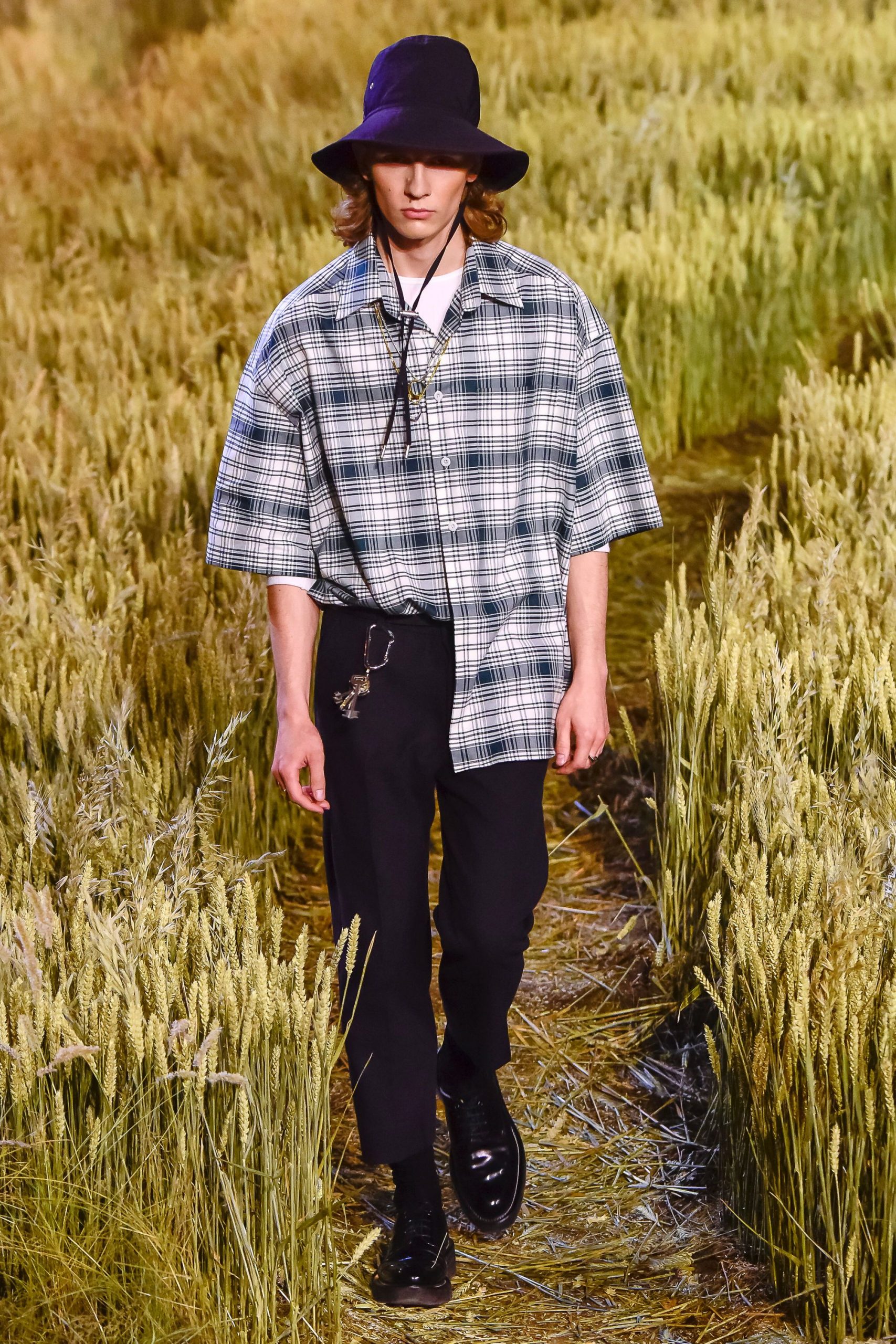 AMI PARIS S/S 19 Menswear Look 25