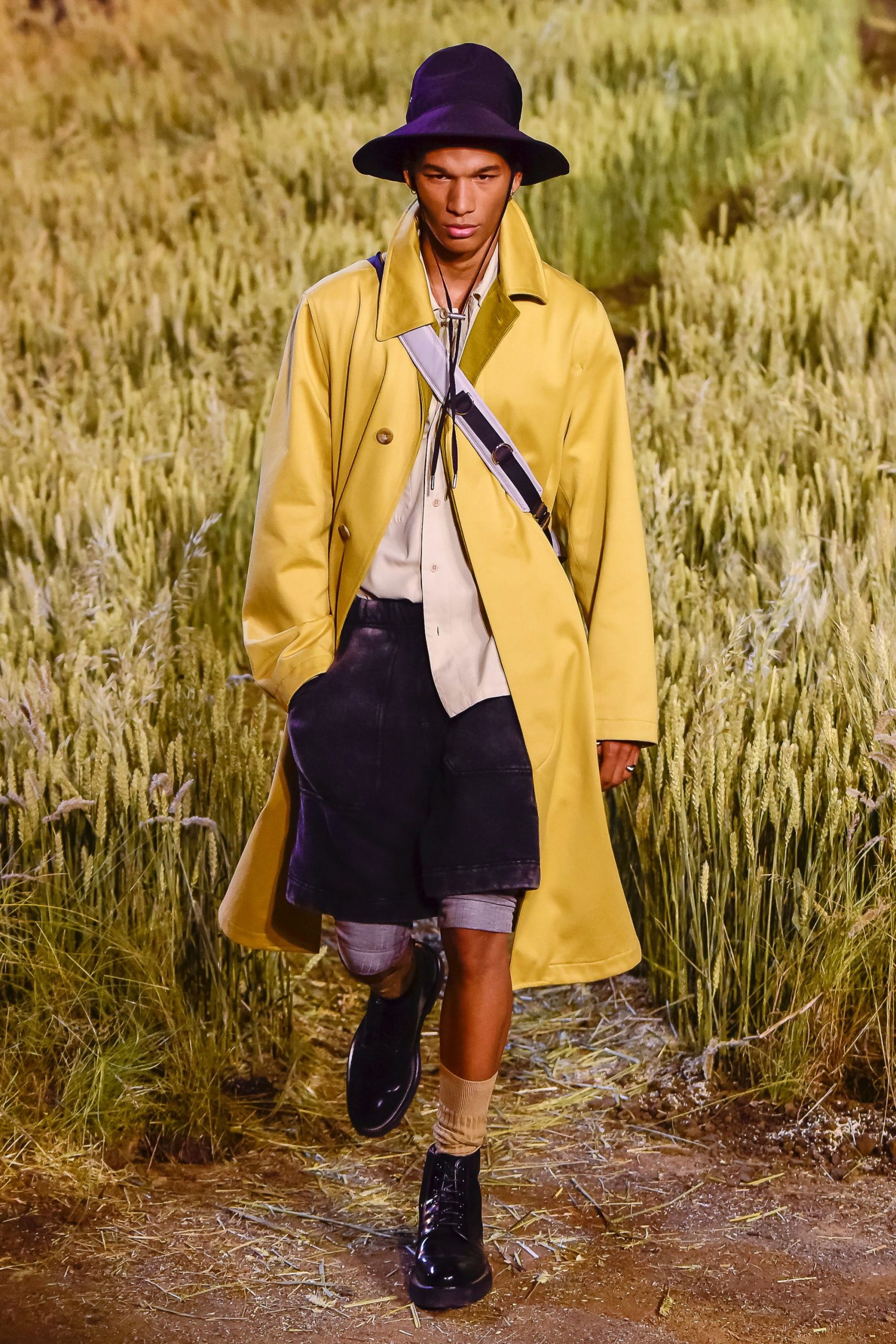 AMI PARIS S/S 19 Menswear Look 128