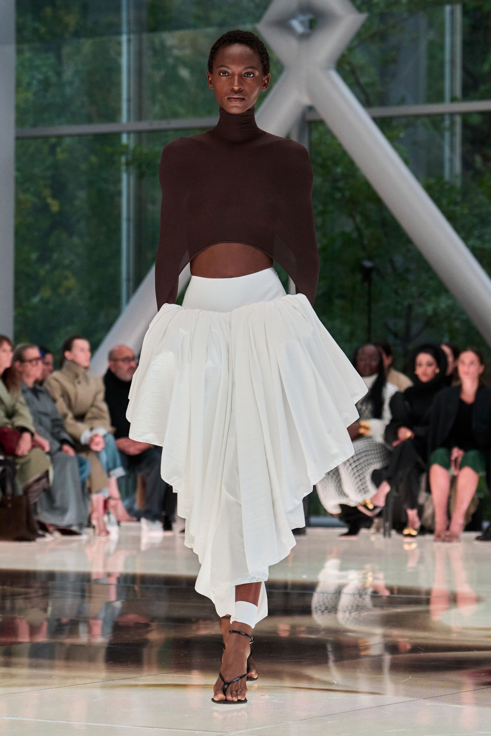 brown fitted top white pleated skirt