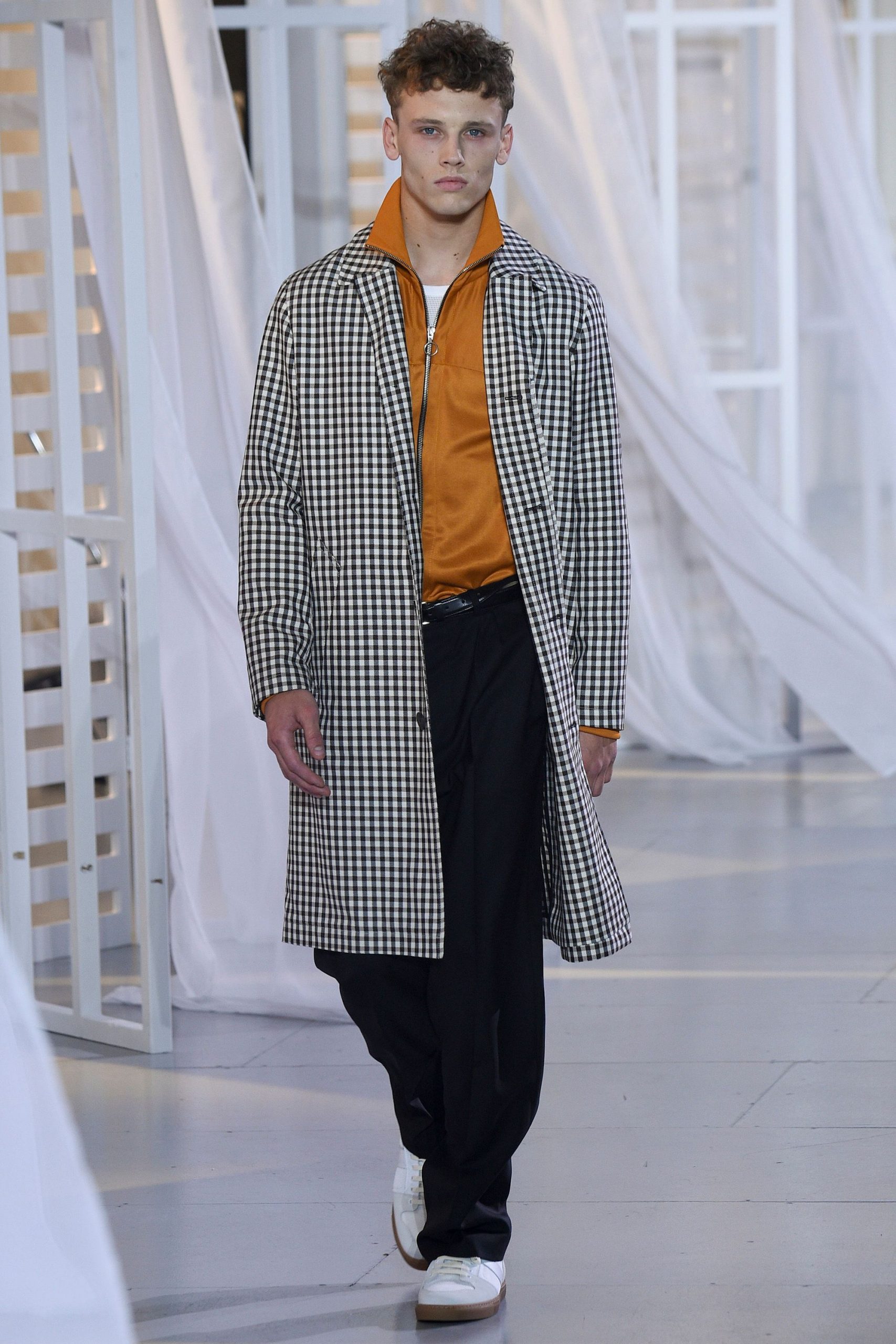 AMI PARIS S/S 17 Menswear Look 12
