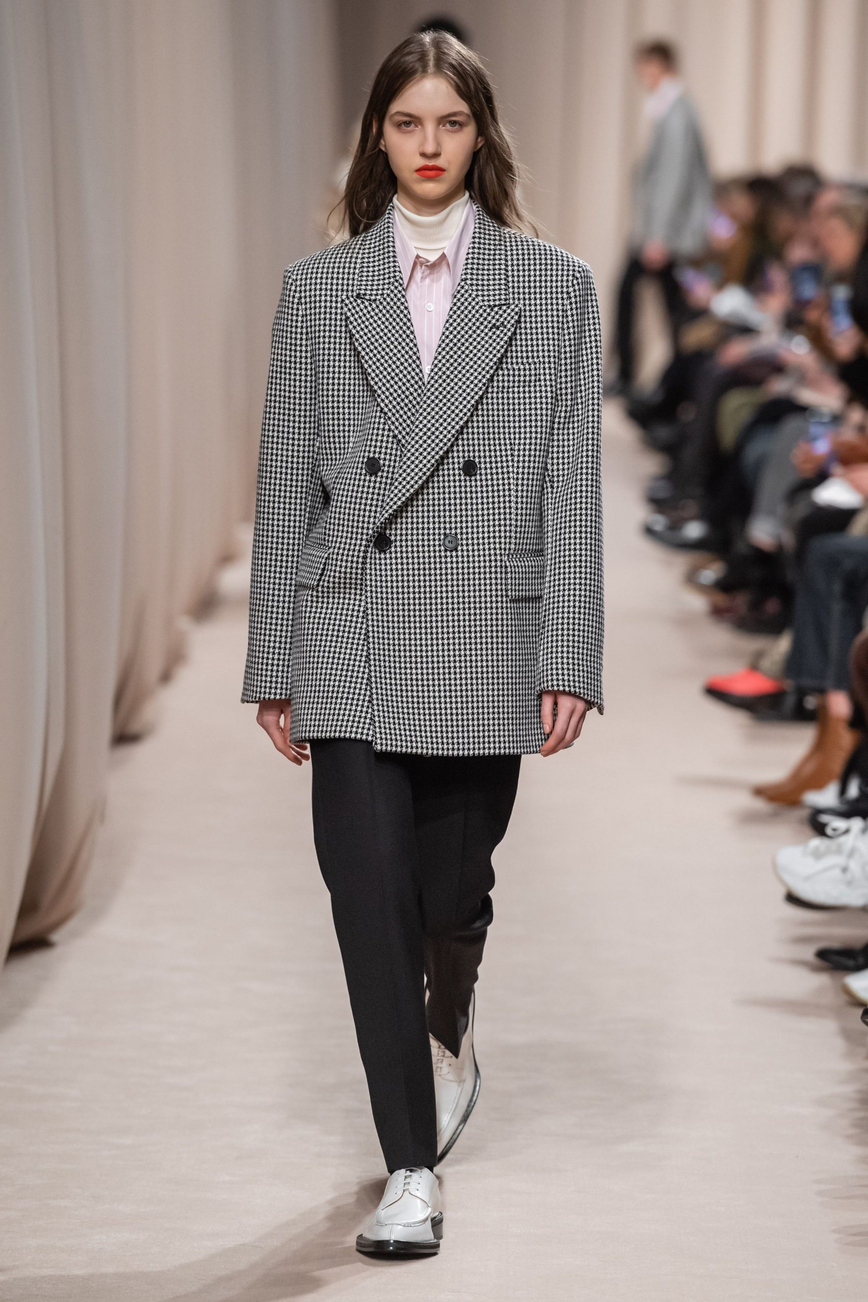 AMI PARIS F/W 19 Menswear Look 162