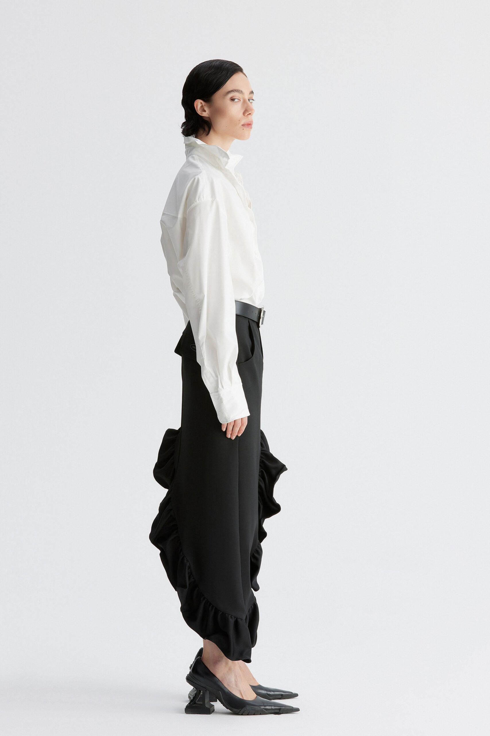 black cotton fitted ruffled pants
