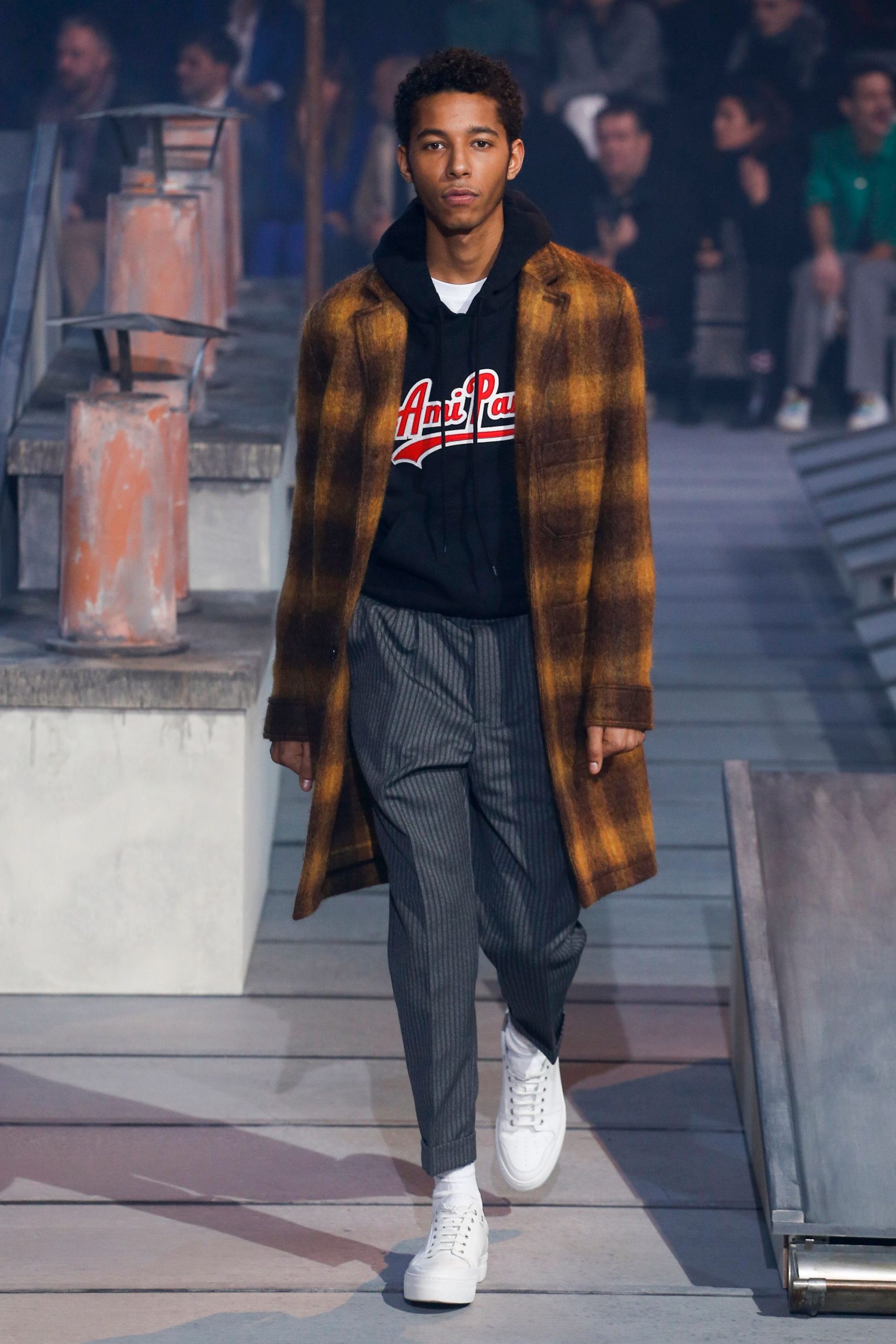 AMI PARIS F/W 18 Menswear Look 115