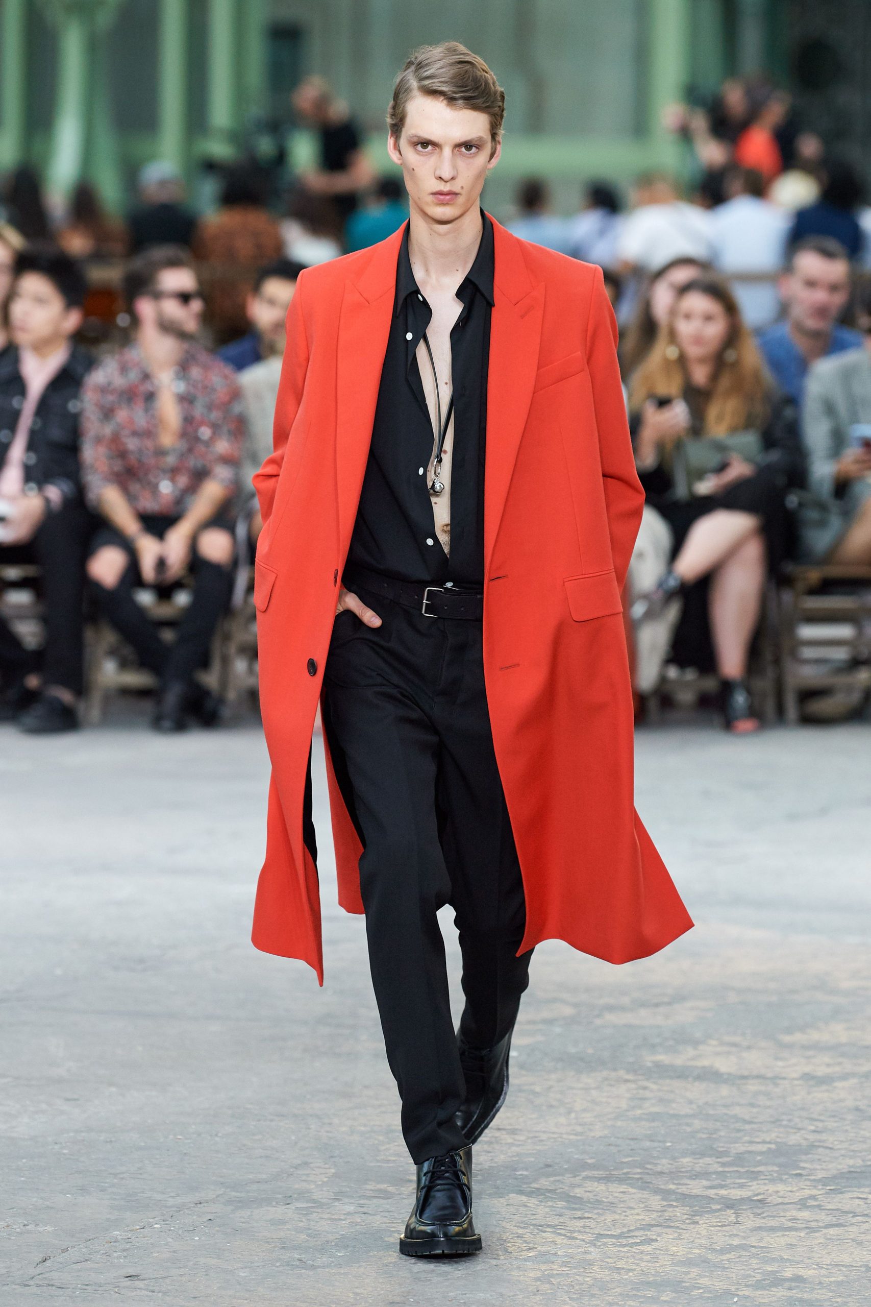 AMI PARIS S/S 20 Menswear Look 240