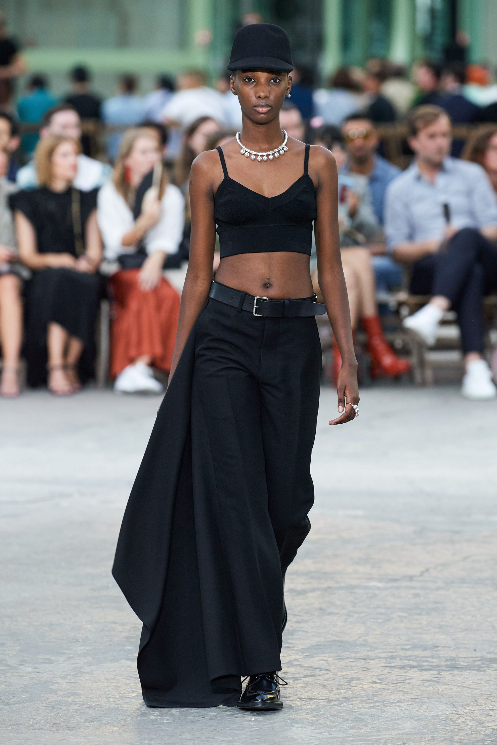 AMI PARIS S/S 20 Menswear Look 382